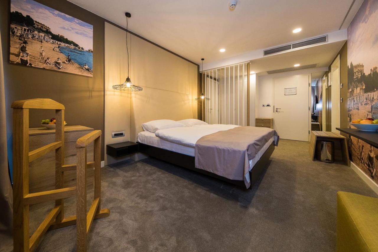 Superior Double or Twin Room Sea Side View Balcony