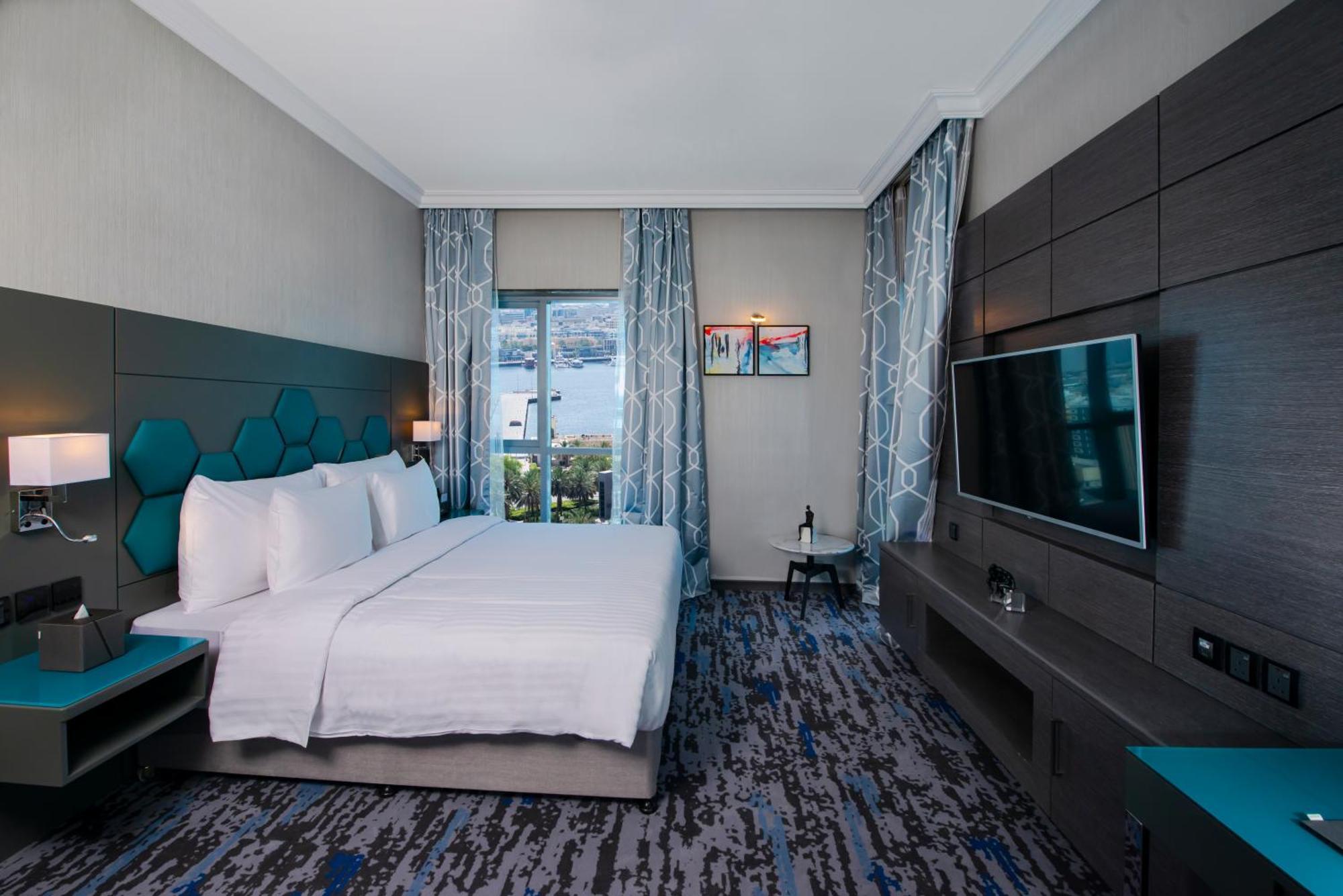 Premium King Room