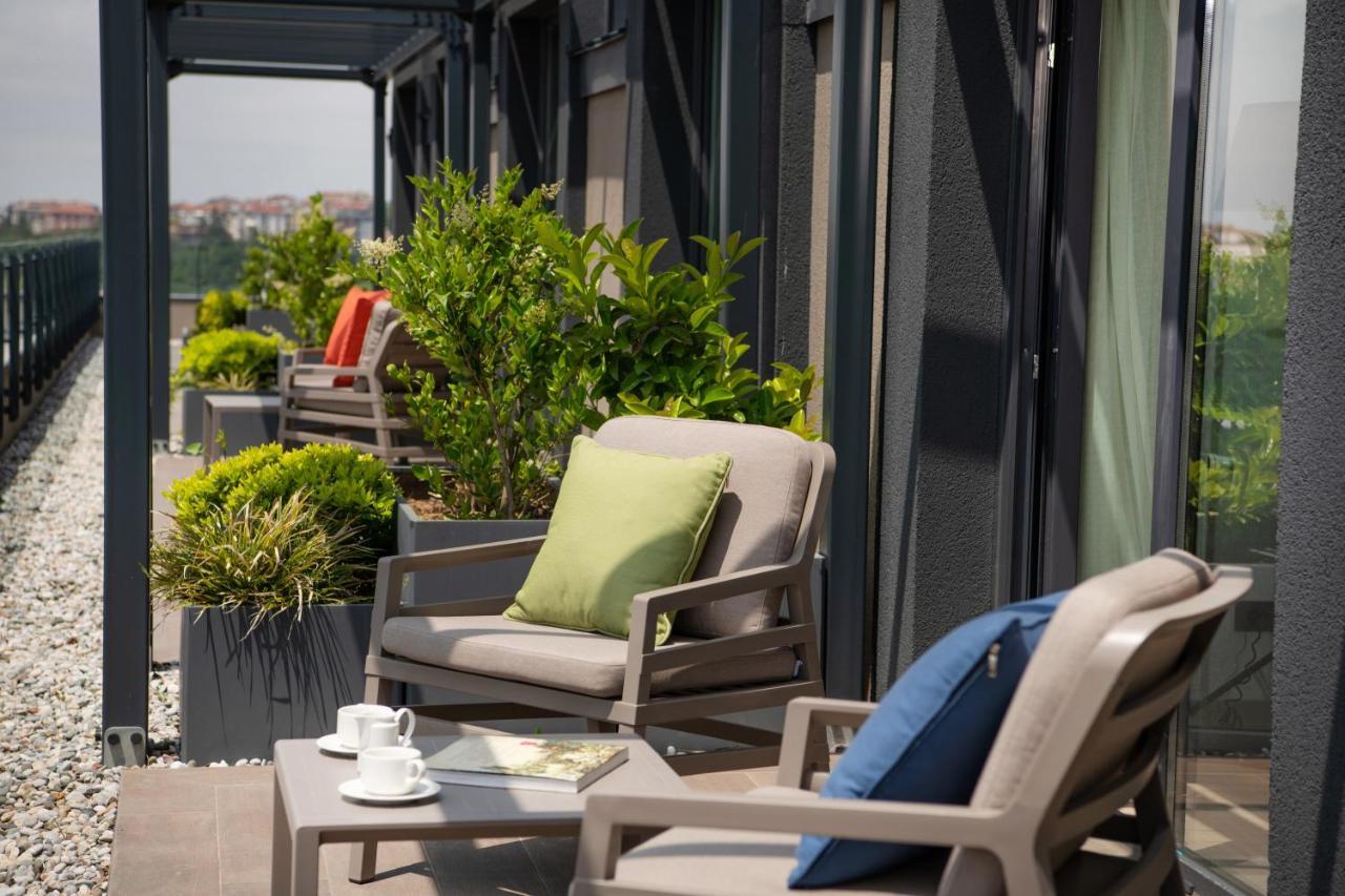 Tweepersoonskamer met Terras