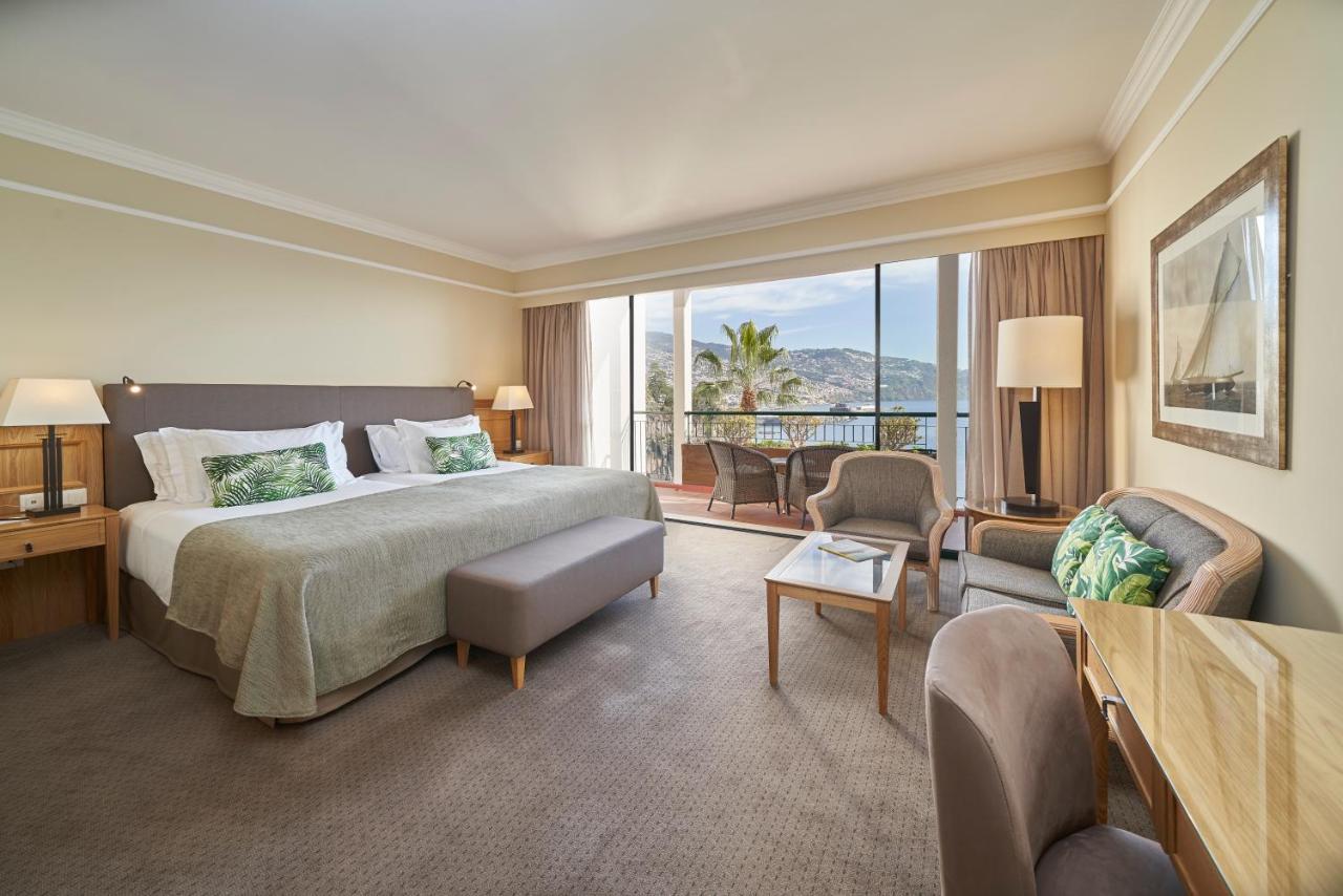 Quarto Twin com Vista Mar e Cidade