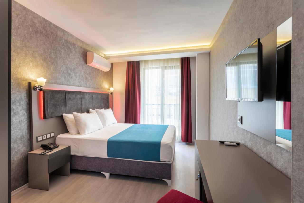 Large Double Room