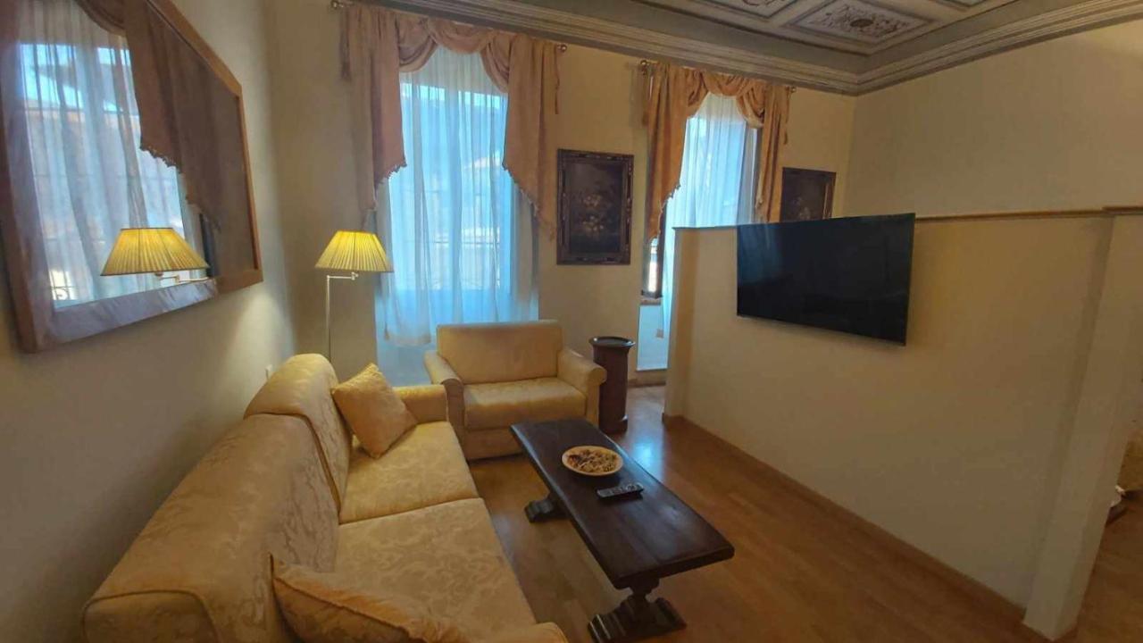 Suite with City View