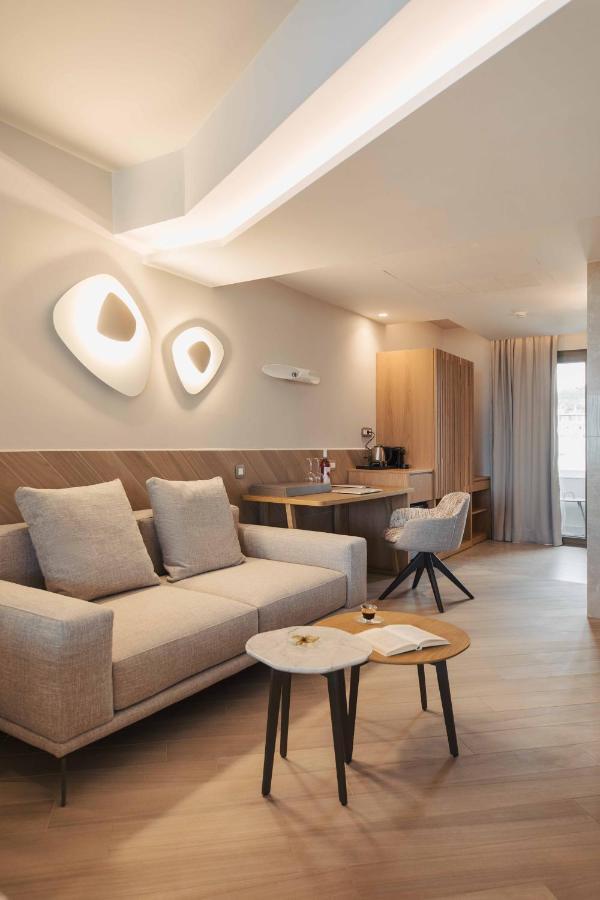 Deluxe Suite met Uitzicht op Zee