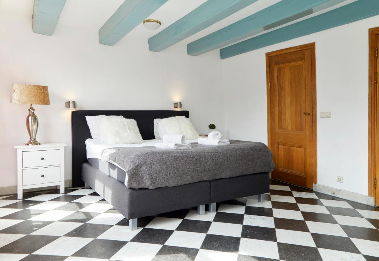 Deluxe Double Room Bath