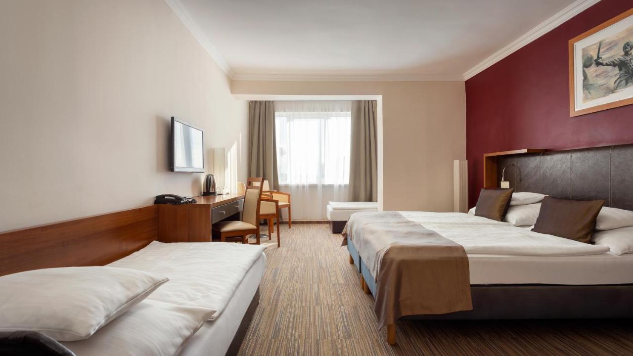 Standard Doppelzimmer mit Zustellbett