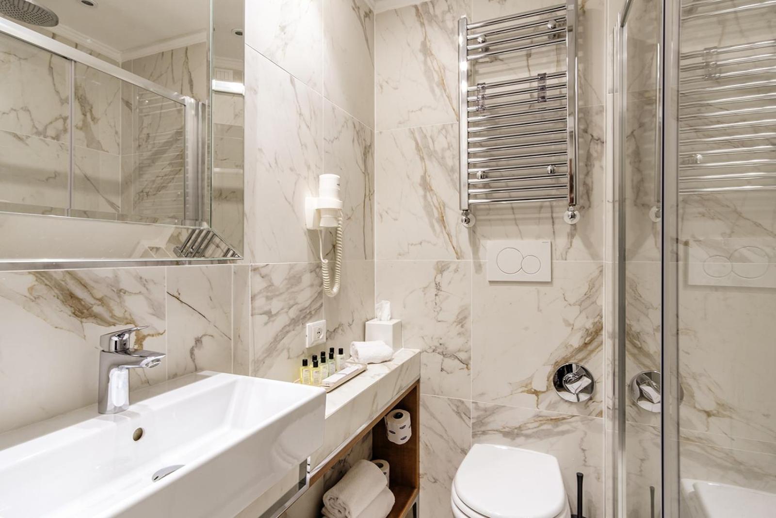 Quarto Individual - Anexo