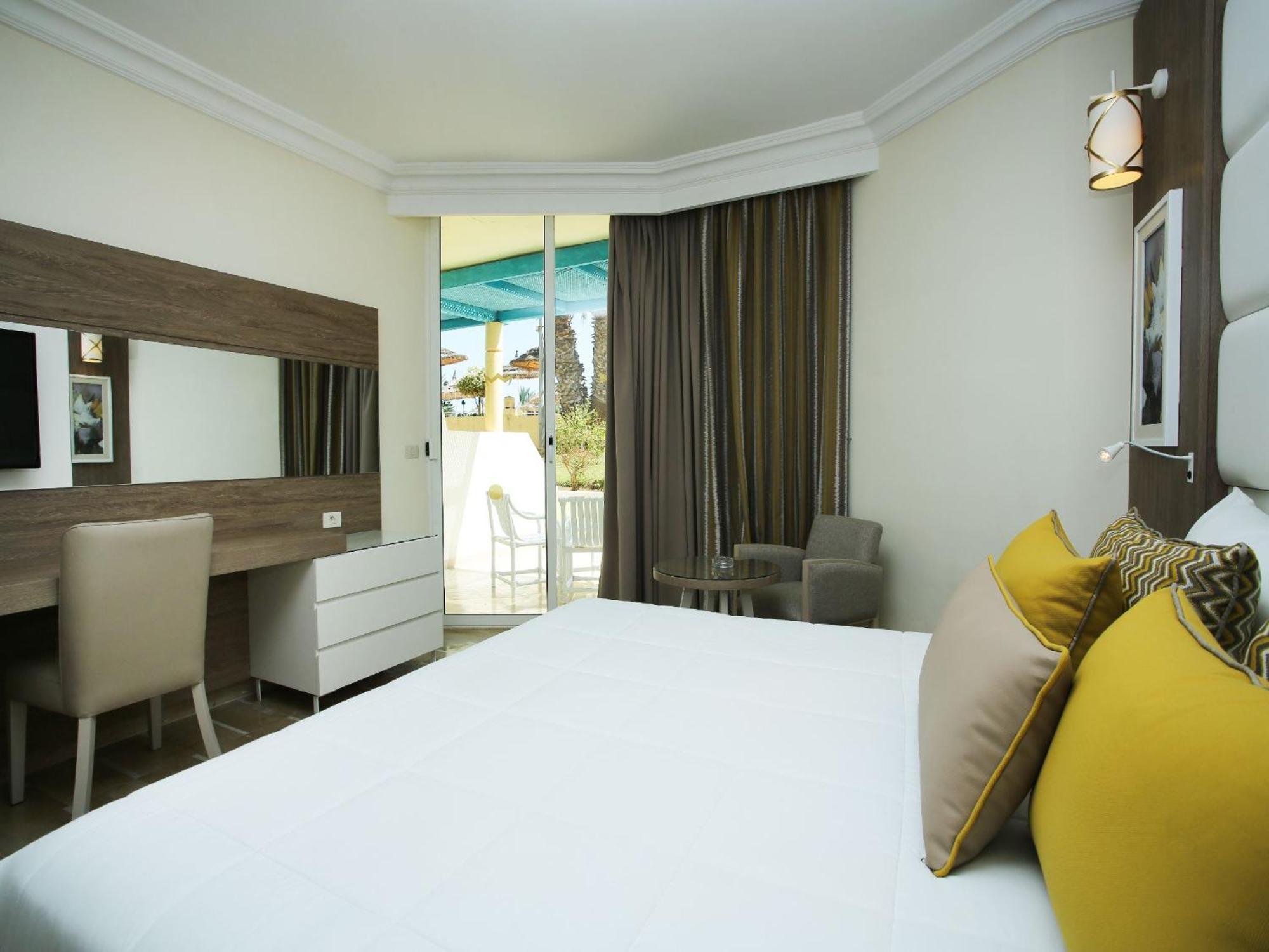 Double Room Garden View