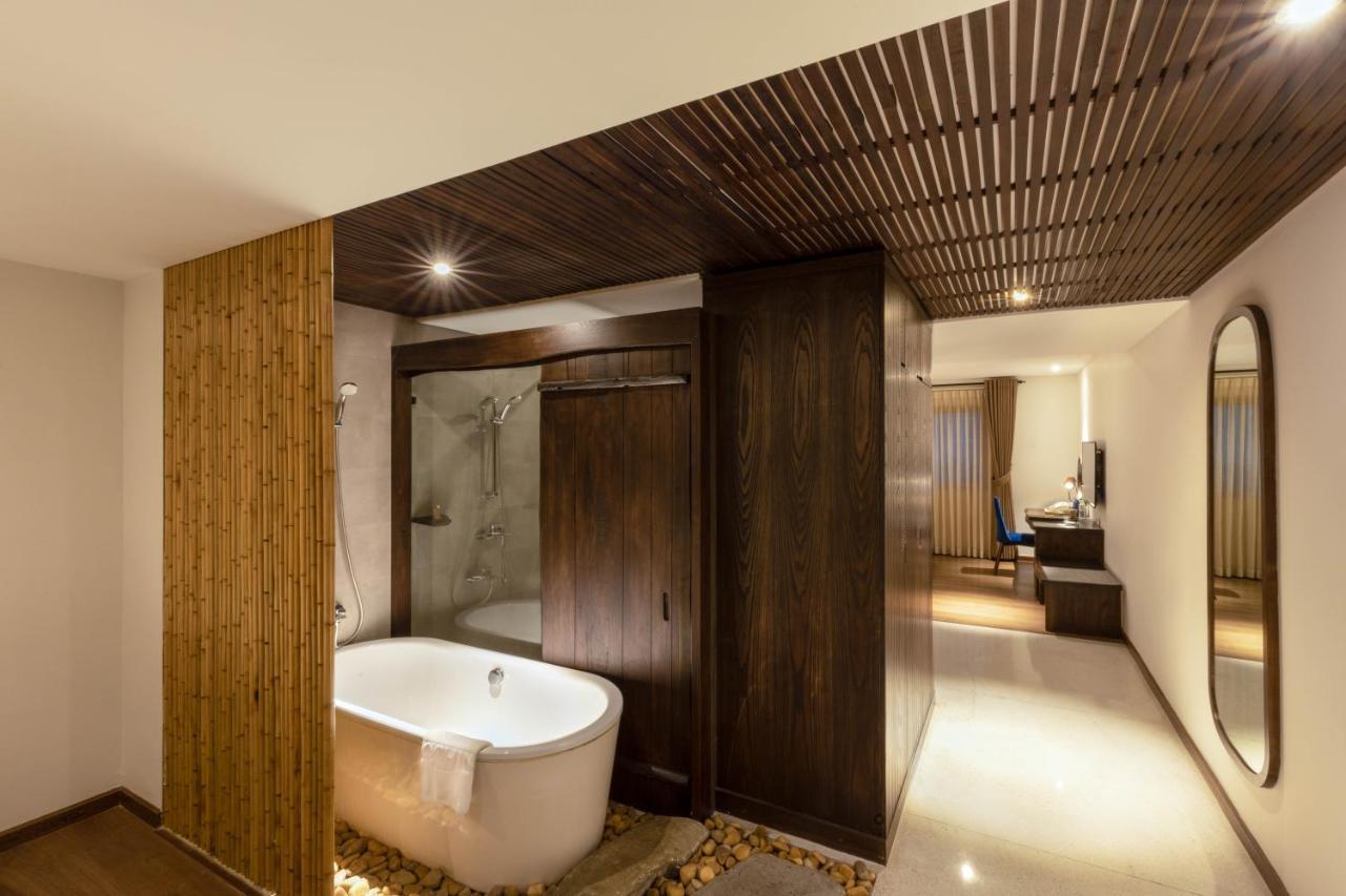 ZEN Suite with Free minibar