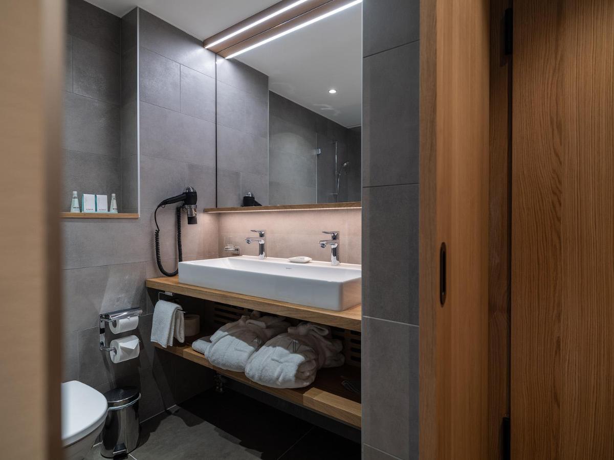 Deluxe Double Room Matterhorn View