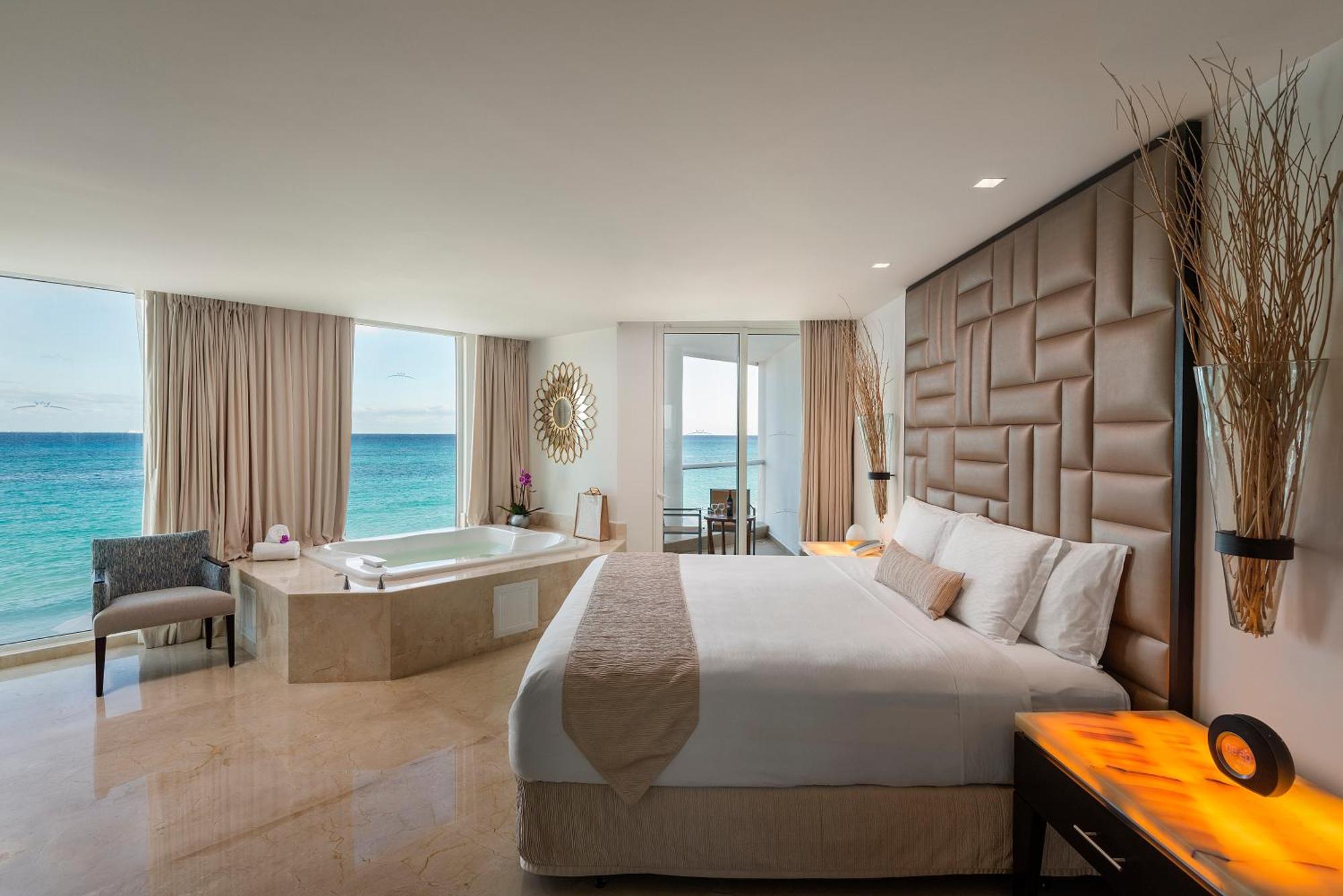 Superior Governor Suite Ocean View - King Size Bed,1589133202:JPEG