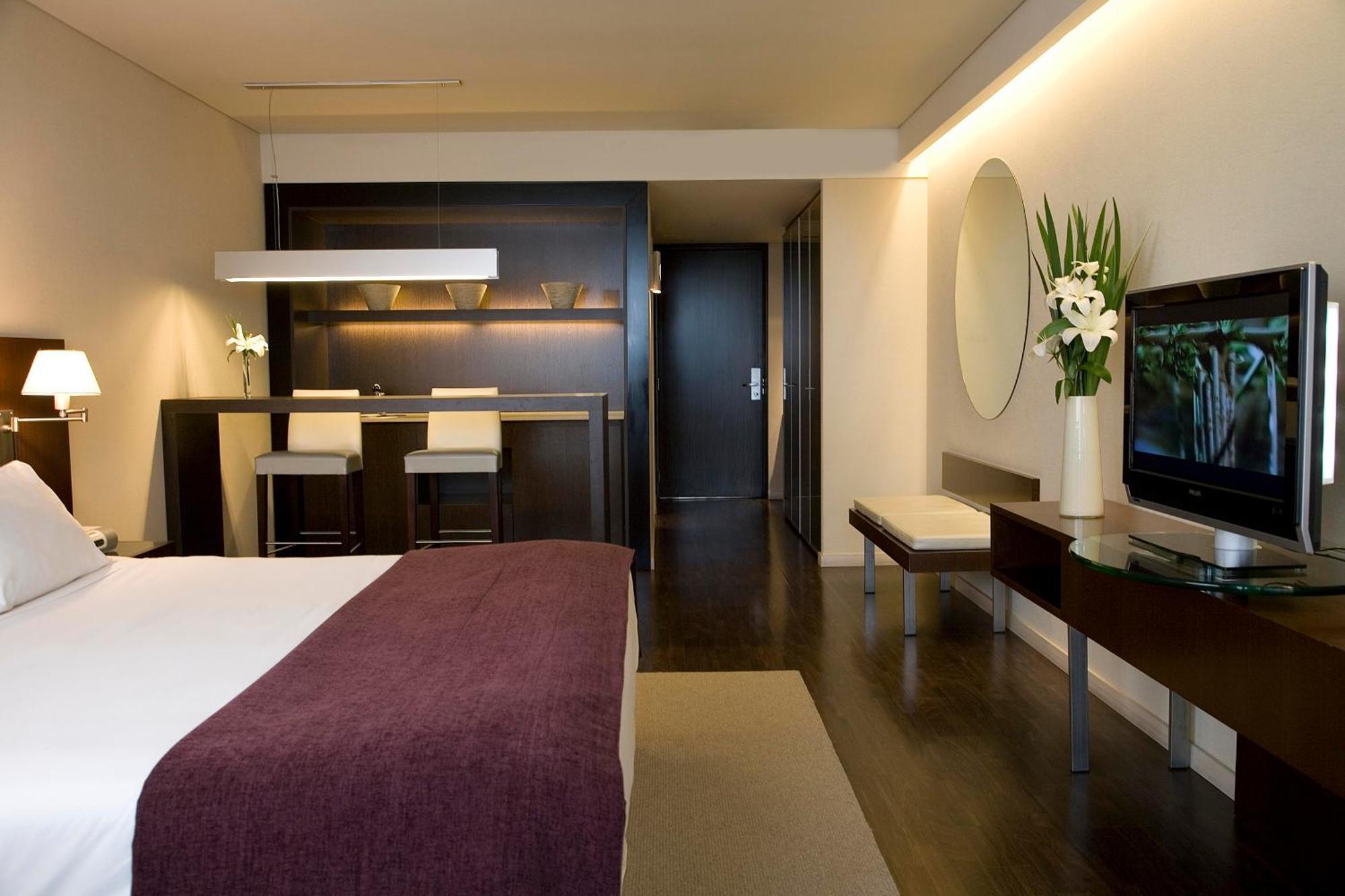 Quarto Superior com Cama de Casal ou 2 de Solteiro