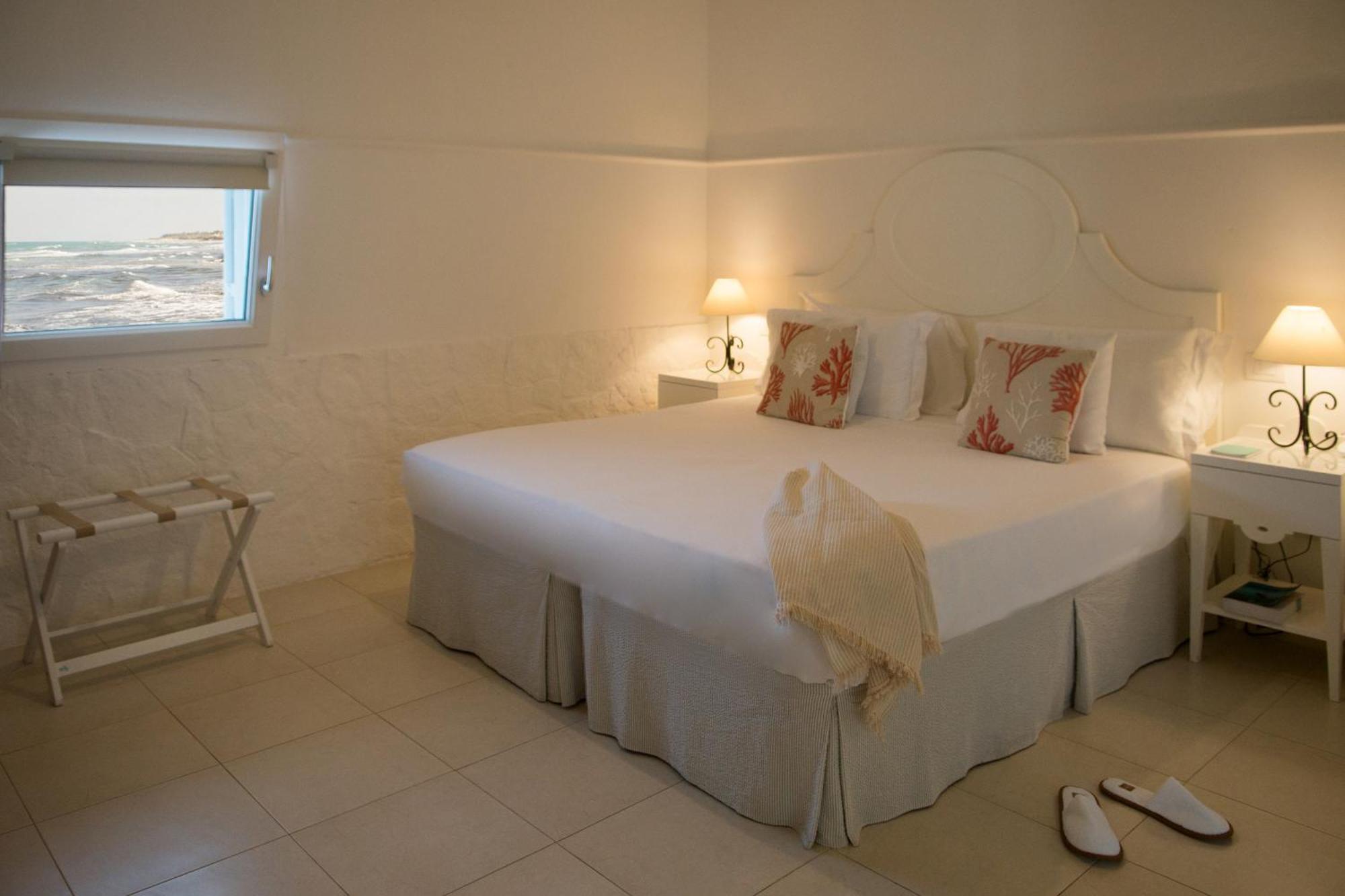 Double or Twin Room Pool View
