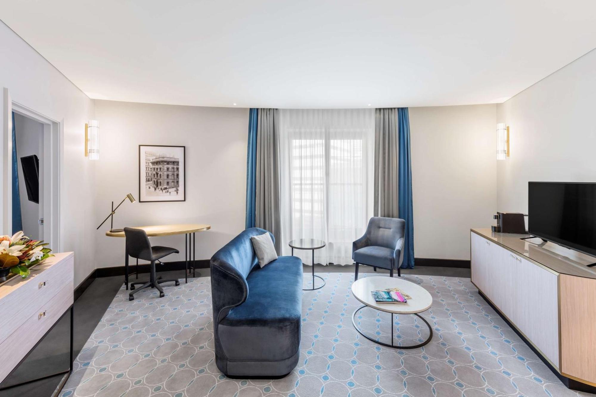 Paradox One Bedroom Spa Suite,1436206105:JPEG