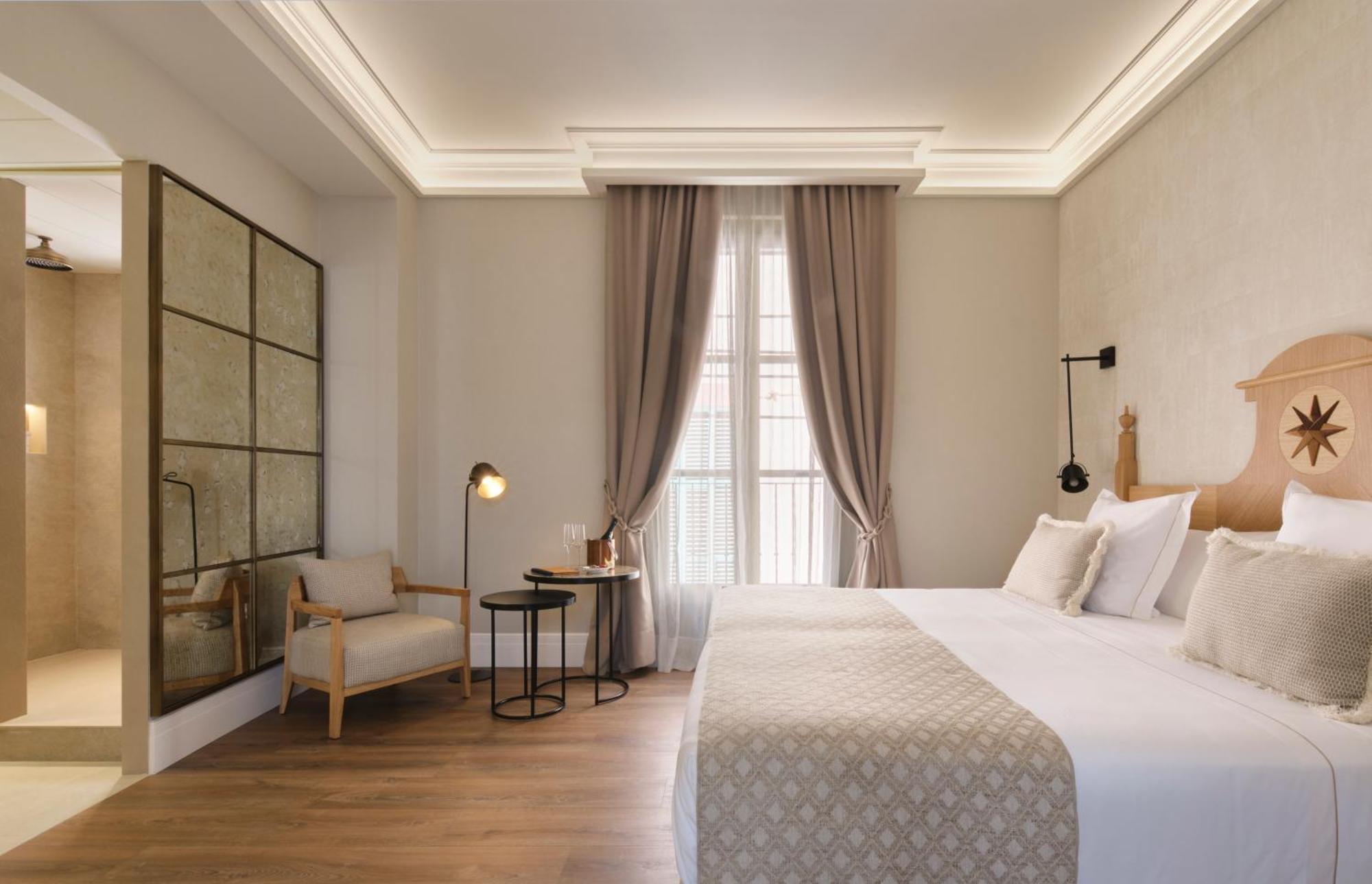 Superior Double Room with Spa Access,1284542629:JPEG