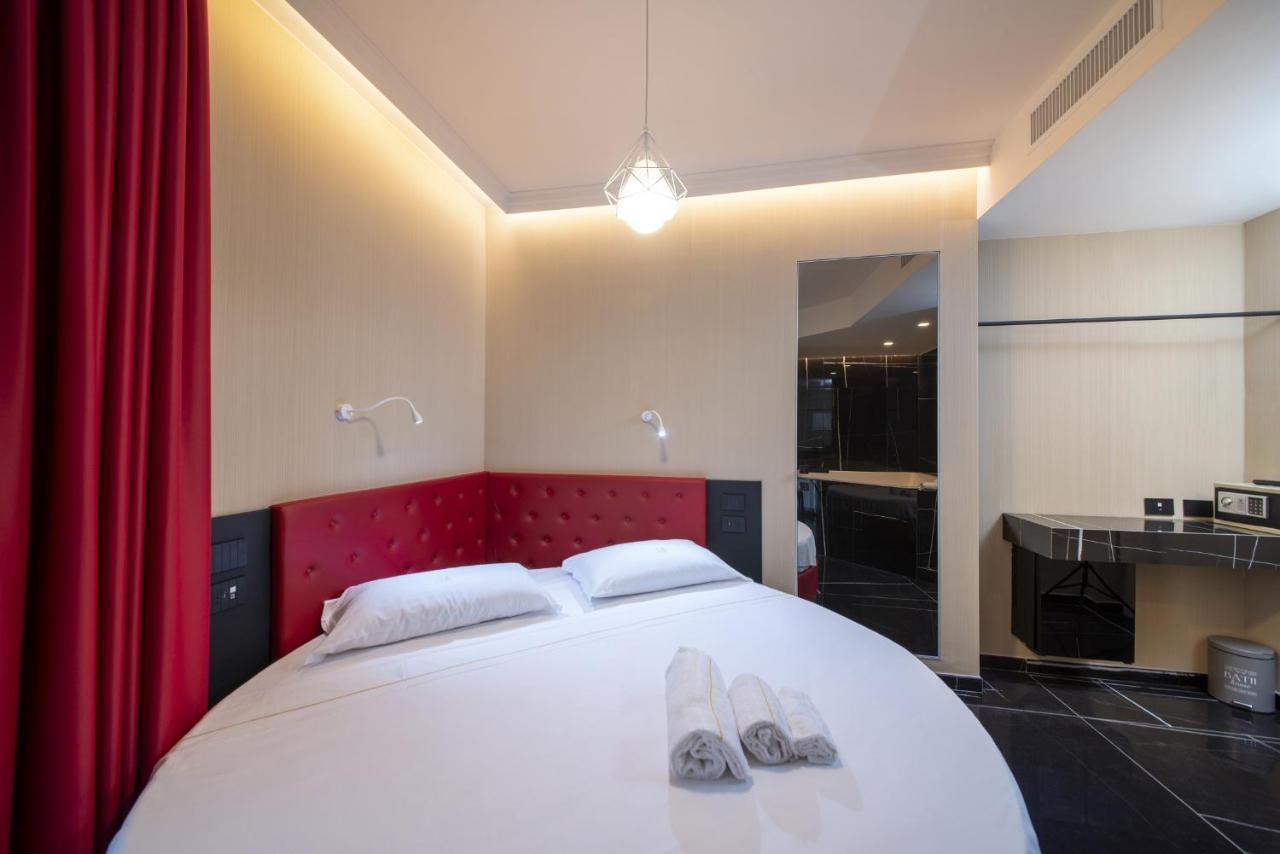 Double Room with Spa Bath,1295972326:JPEG