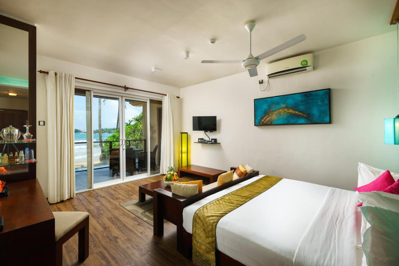 Deluxe Room Sea View on selected wines