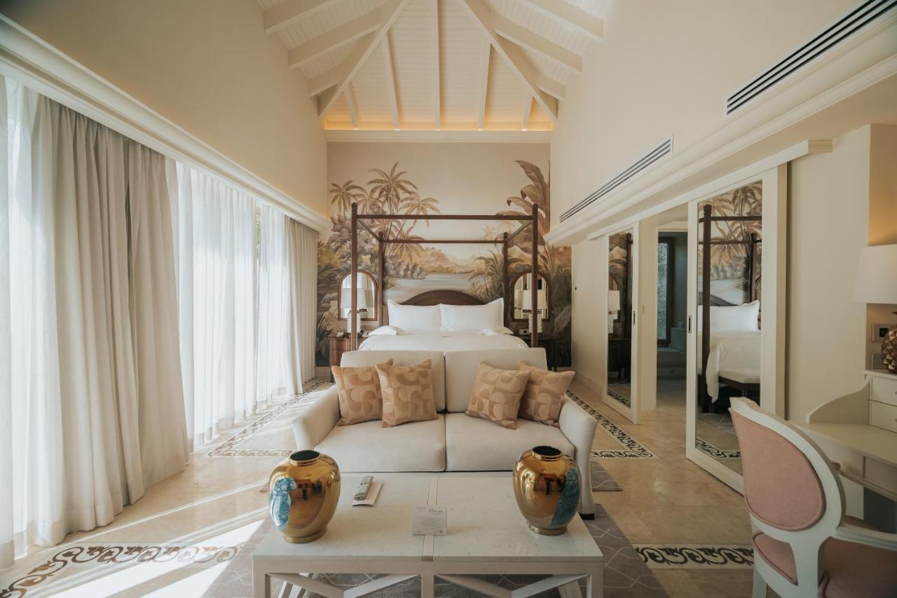 Luxury Pool Junior Suite