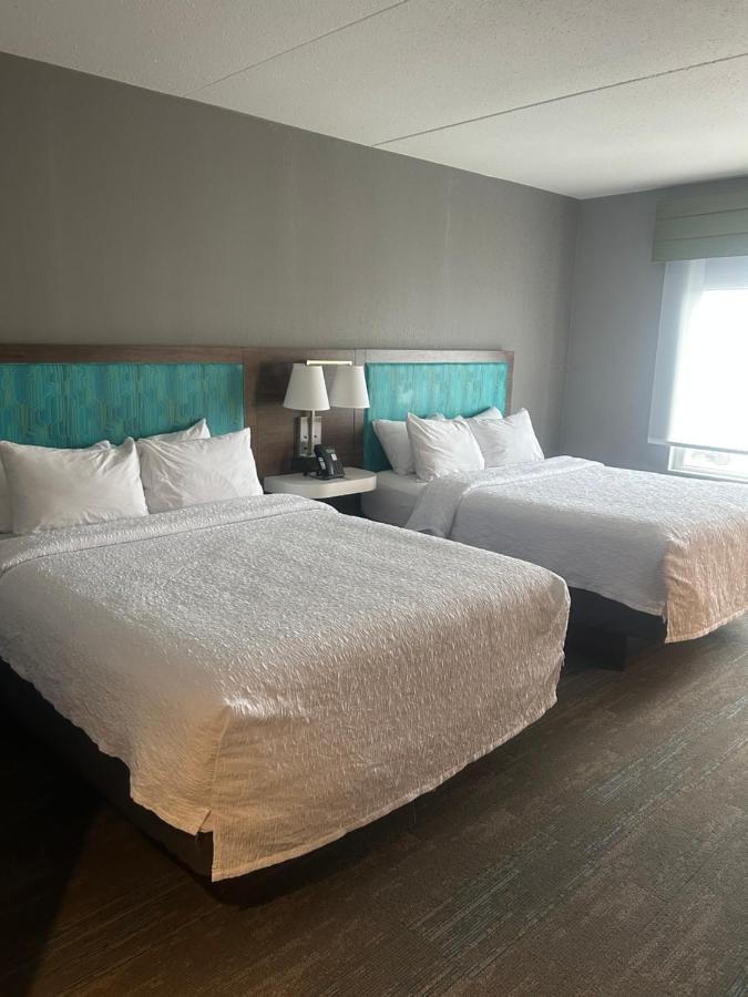 Queen Room Two Queen Beds