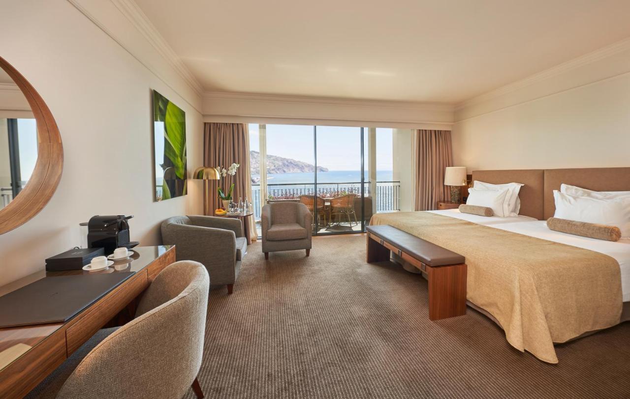 Superior Upper Floors Bay View