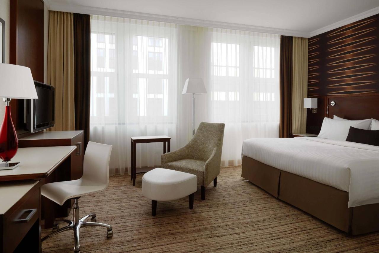 Executive Room, Guest room, 1 King,589833726:JPEG