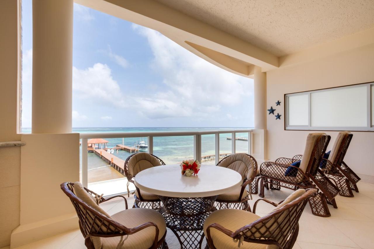 One-Bedroom Ocean Front Deluxe