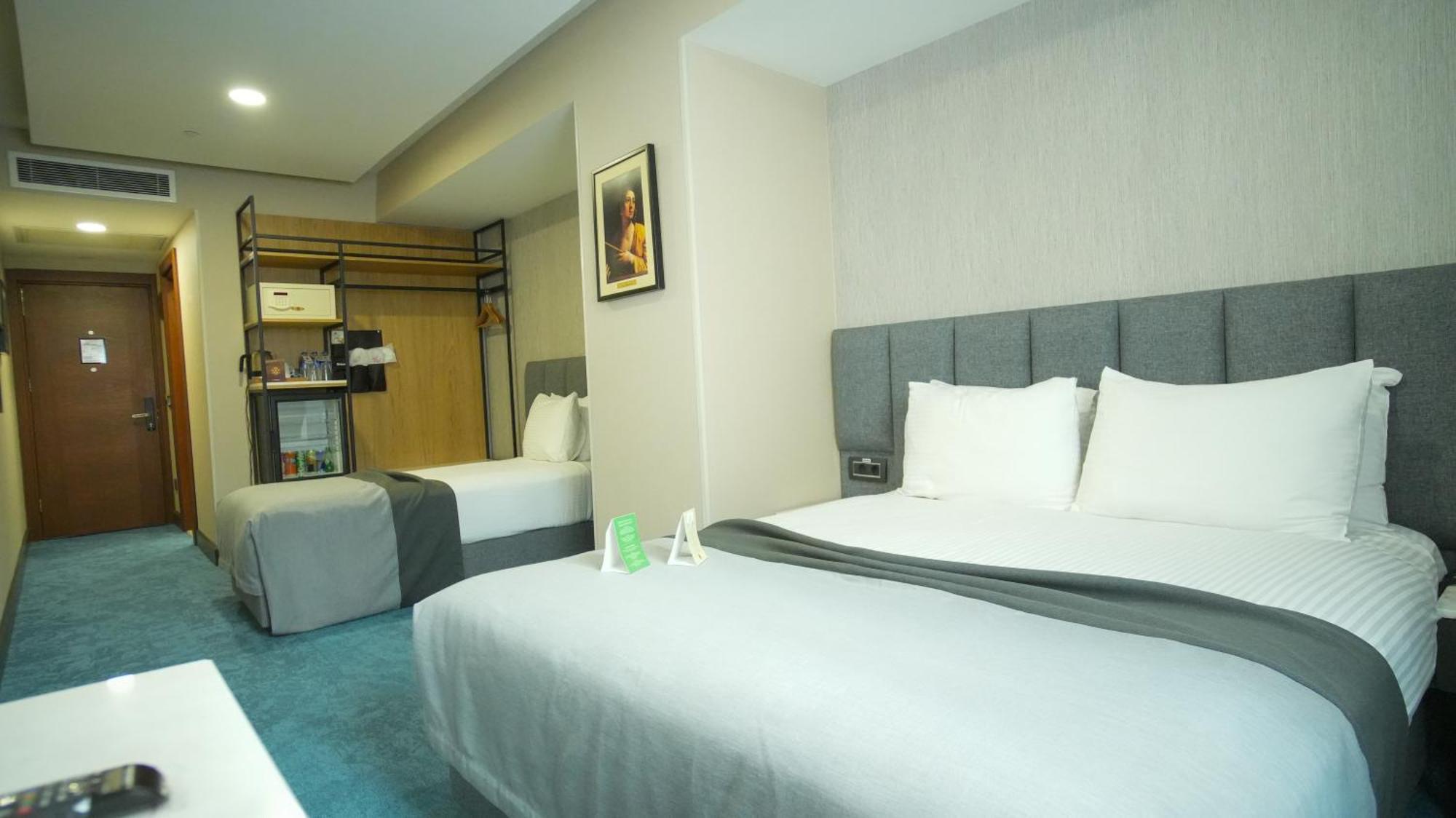 Classic Triple Room