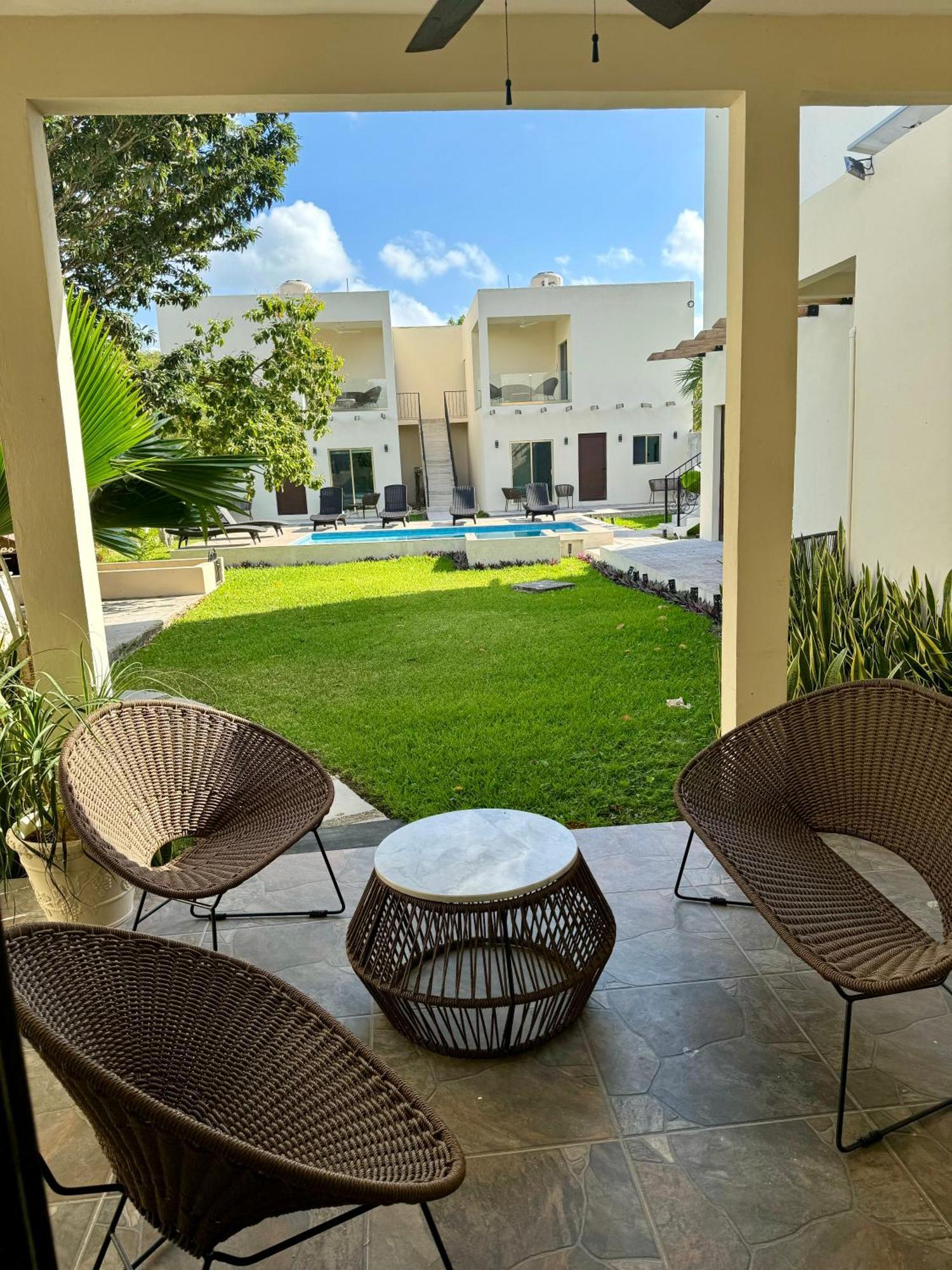 Deluxe Family Room