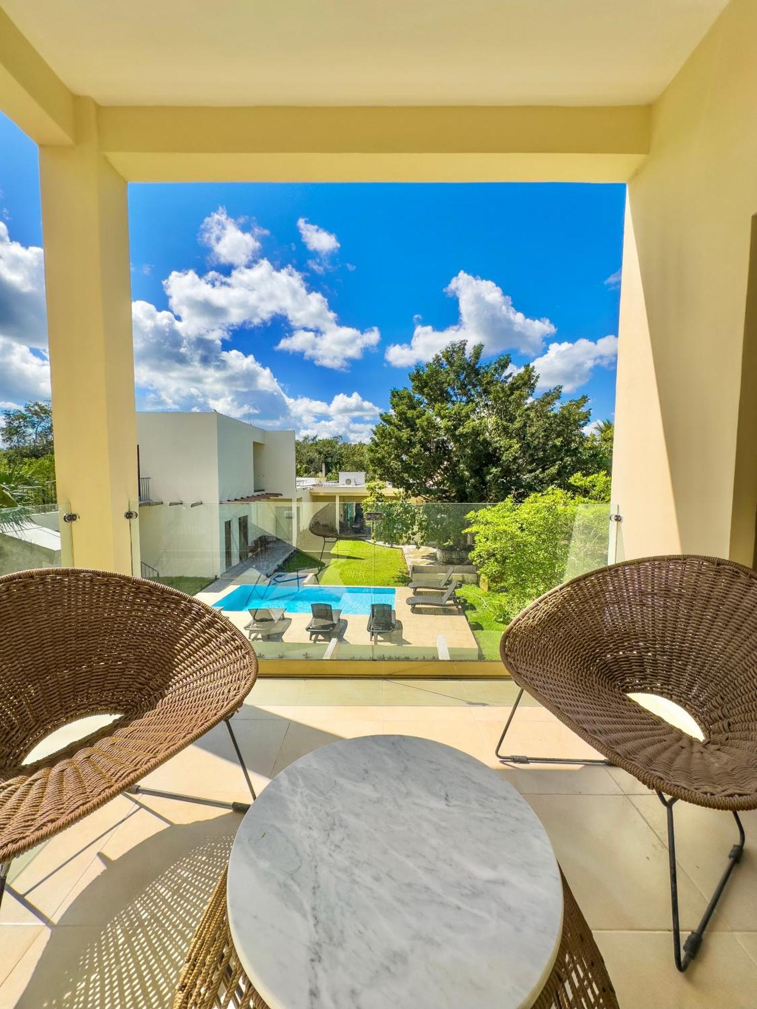 Suite Balcony