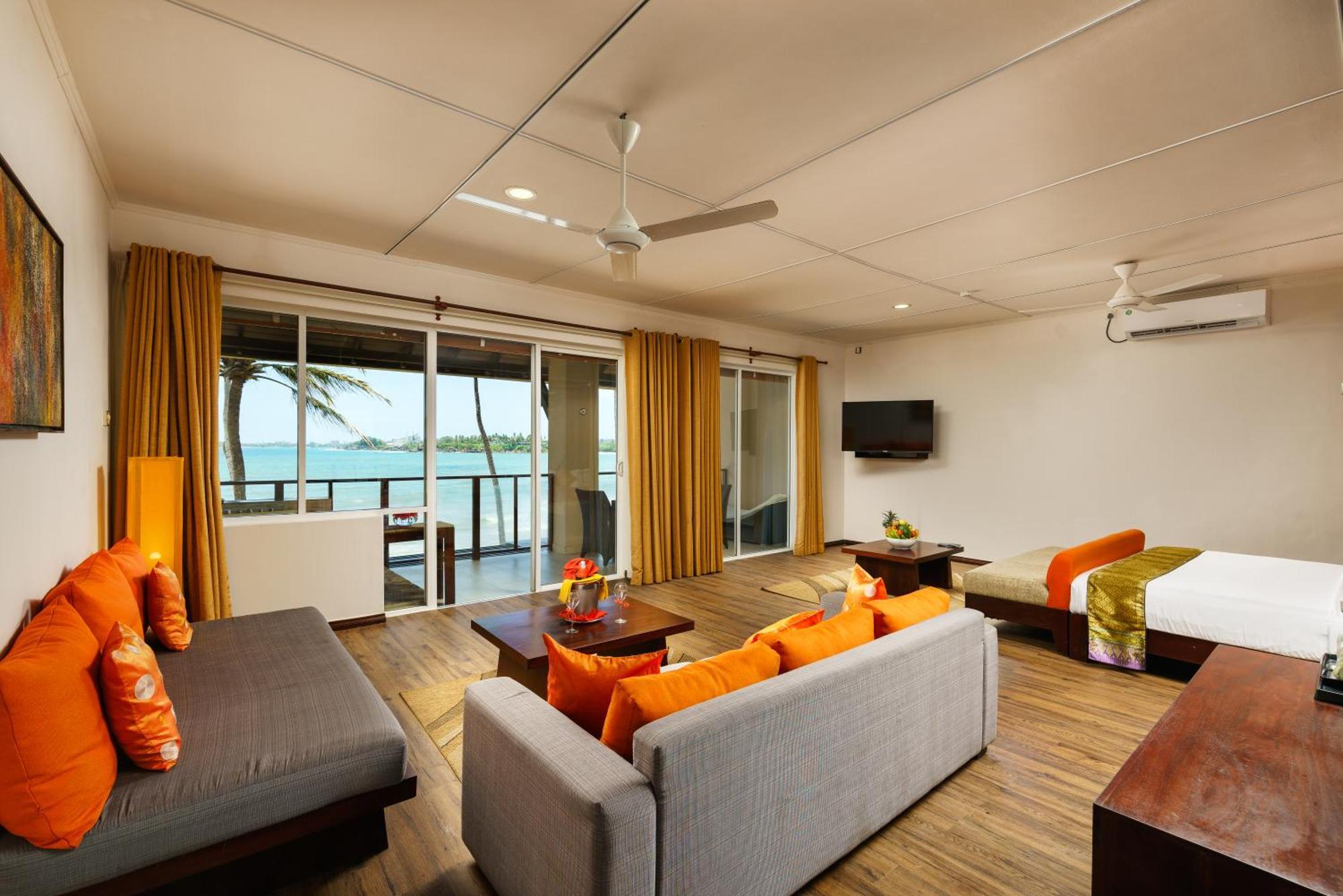Privilege Suite Jacuzzi on selected wines
