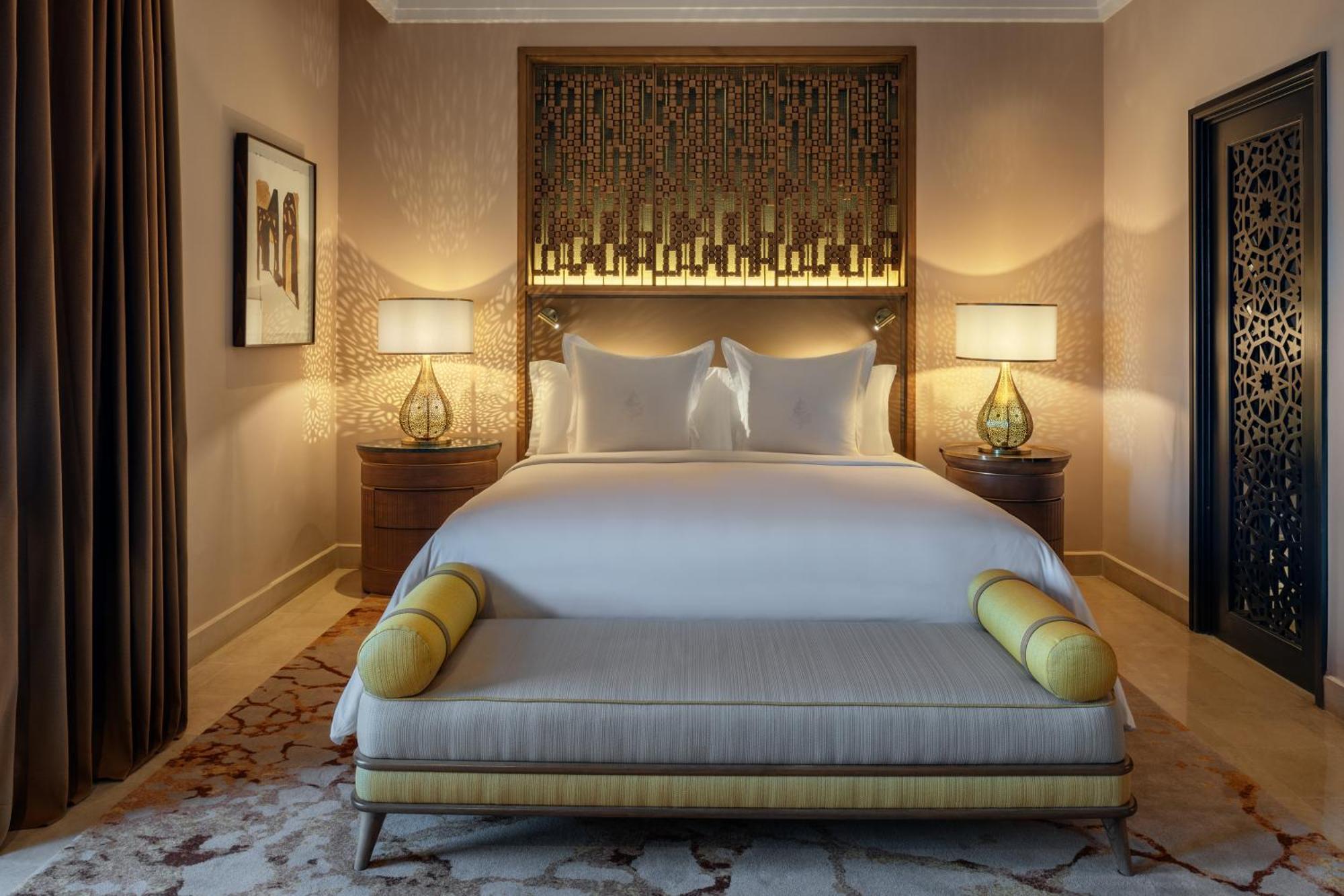 Deluxe Garden View Room King Bed