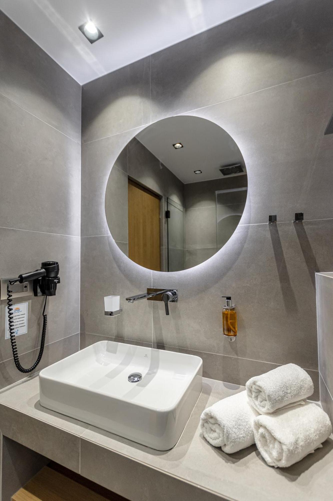 Deluxe Room with Garden view