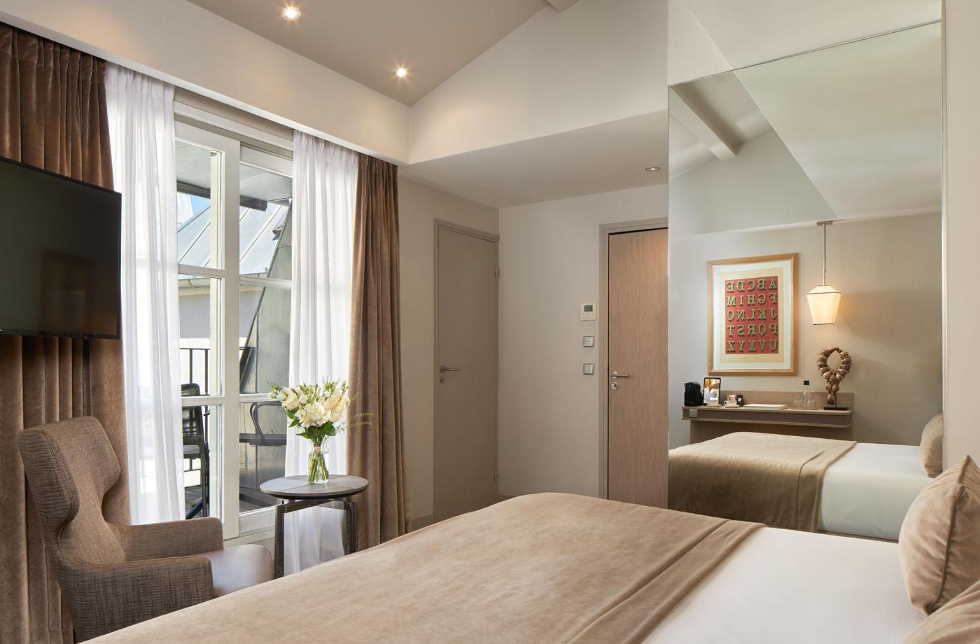 Privilege Top Floor Room Terrace spa access