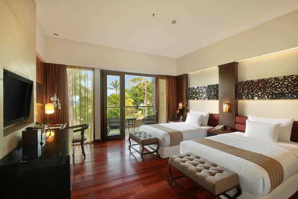 Beach Room