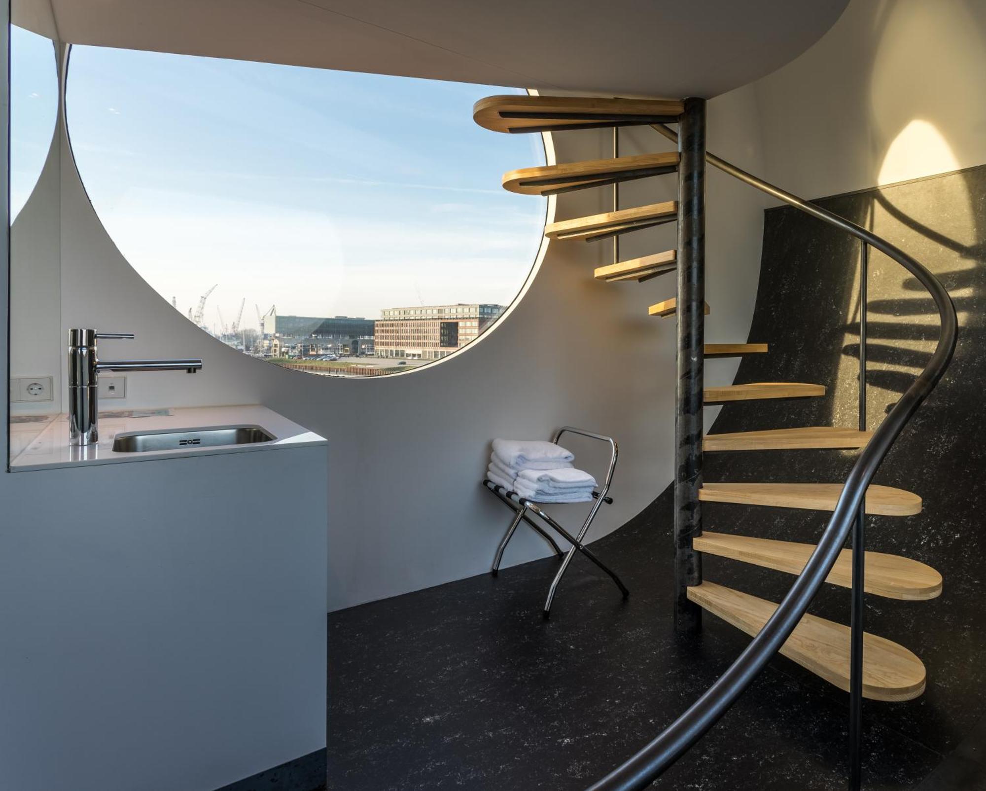 Loft Letter B