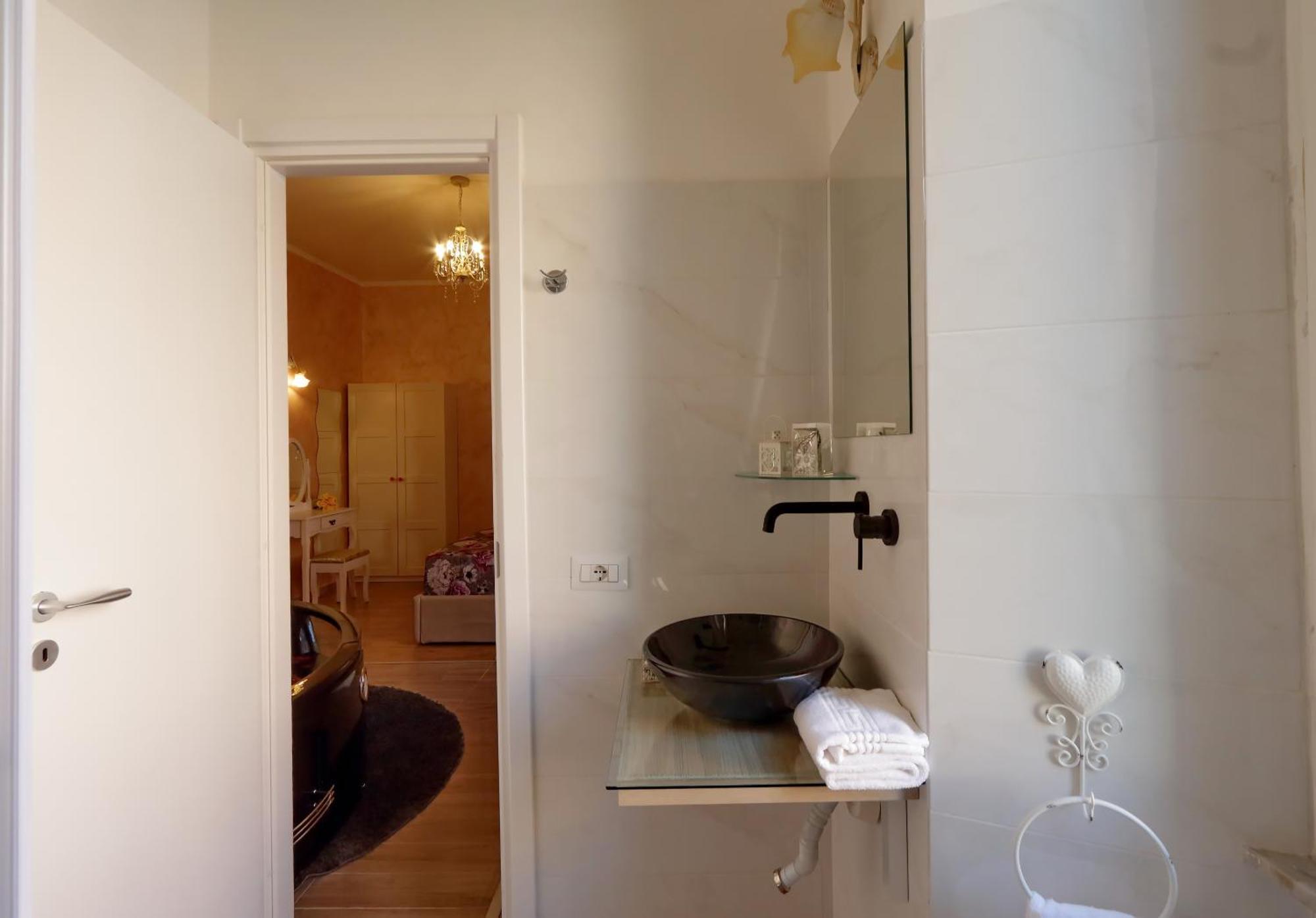 Double Room Spa Bath