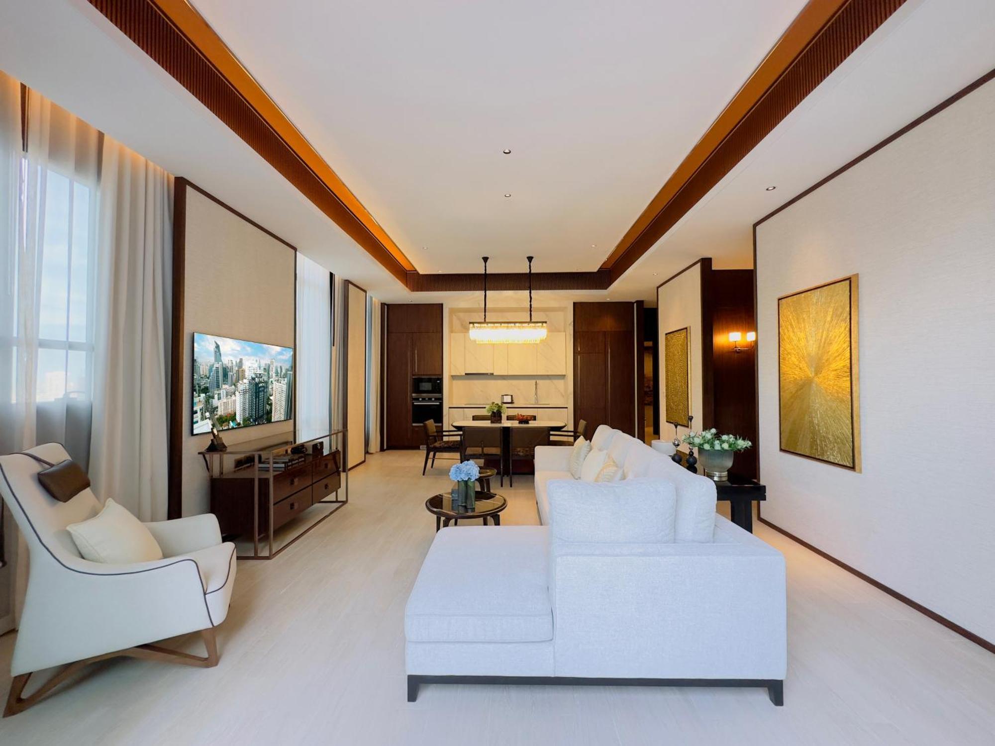 SILQ Penthouse Plunge Pool