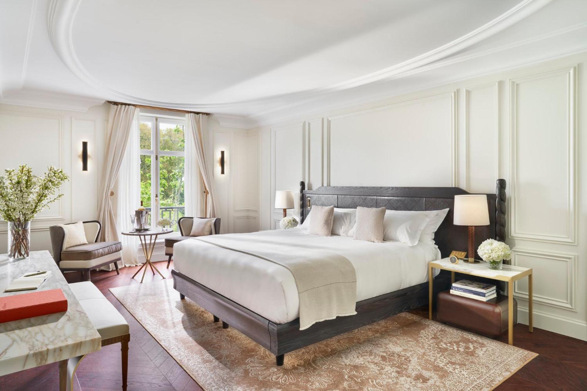 Zimmer Mandarin mit Kingsize-Bett