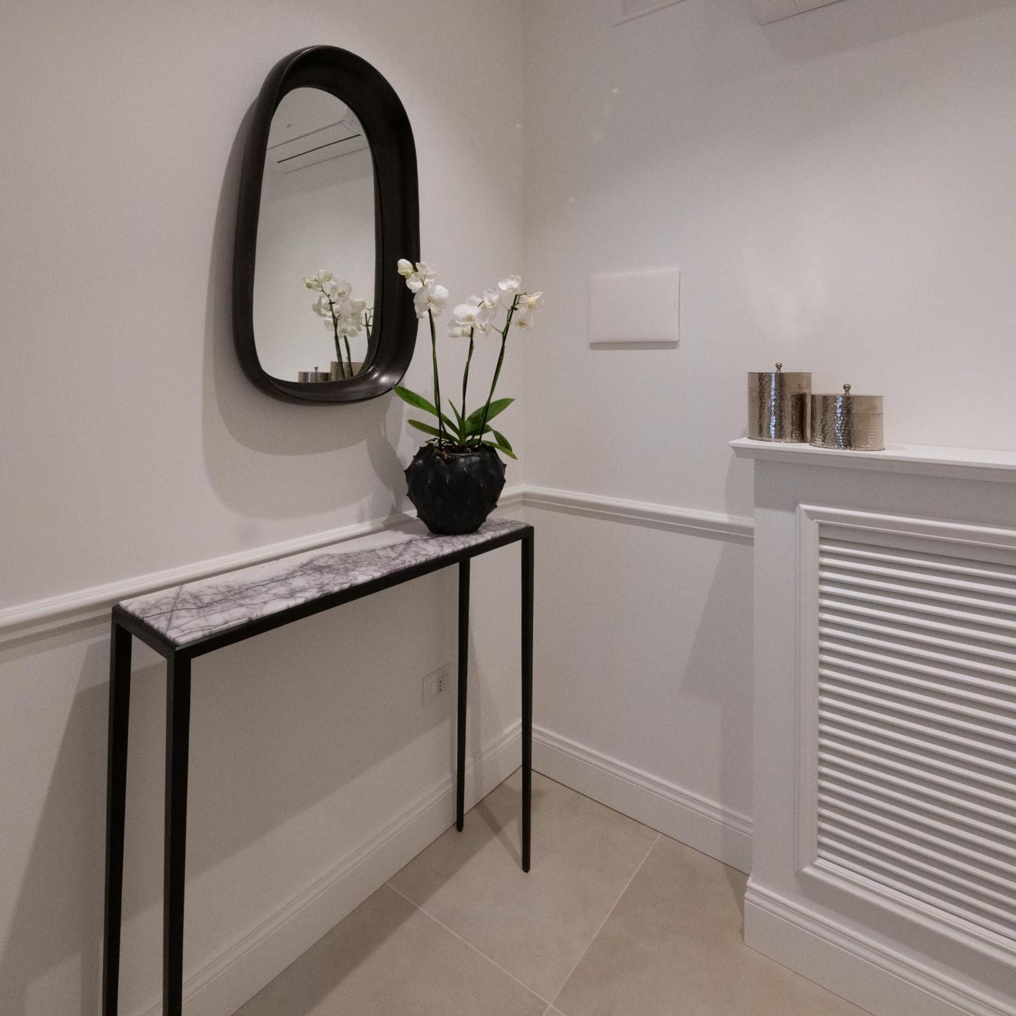 Deluxe Double Room Bath