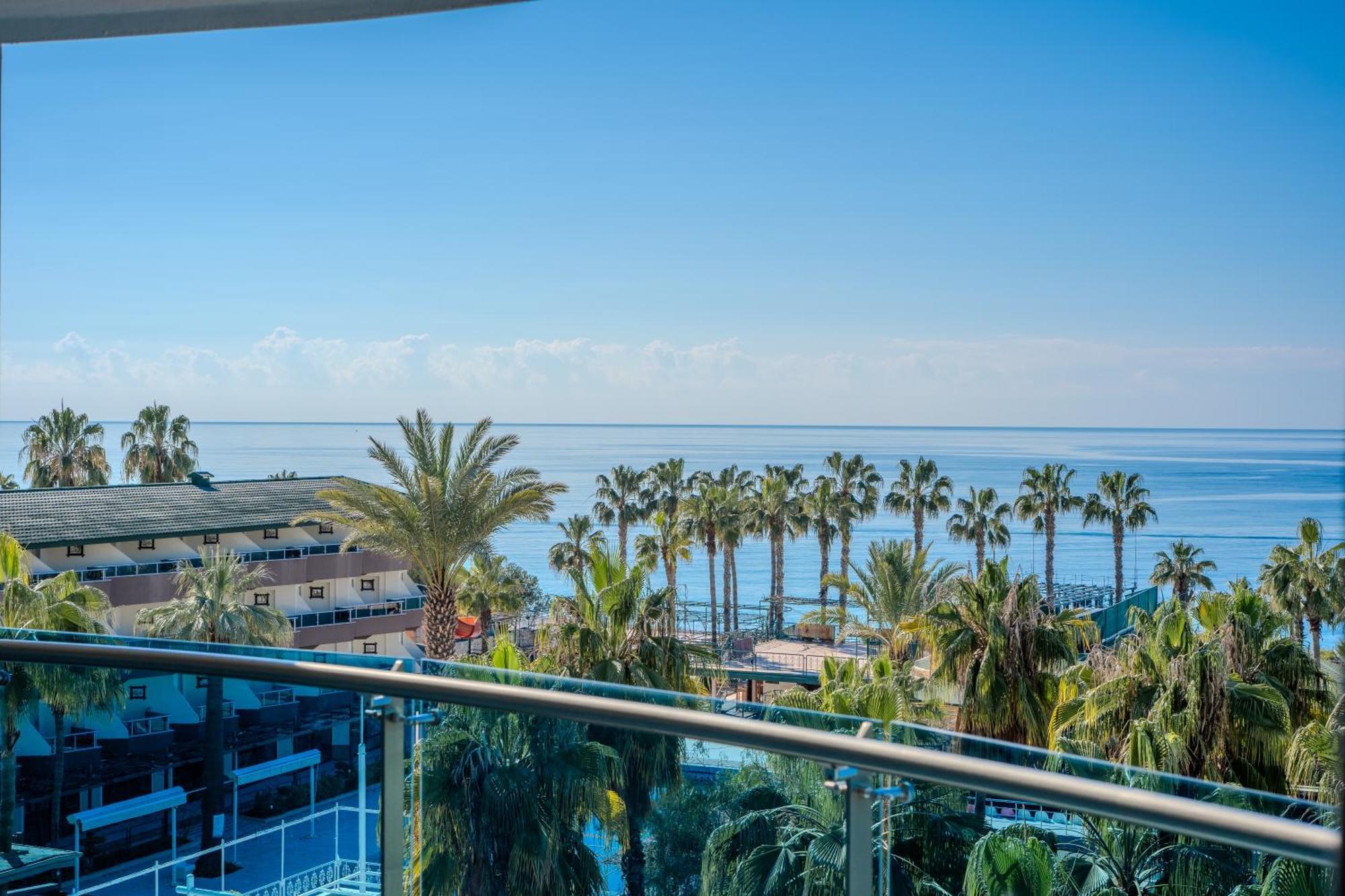 Junior Suite met Uitzicht op Zee