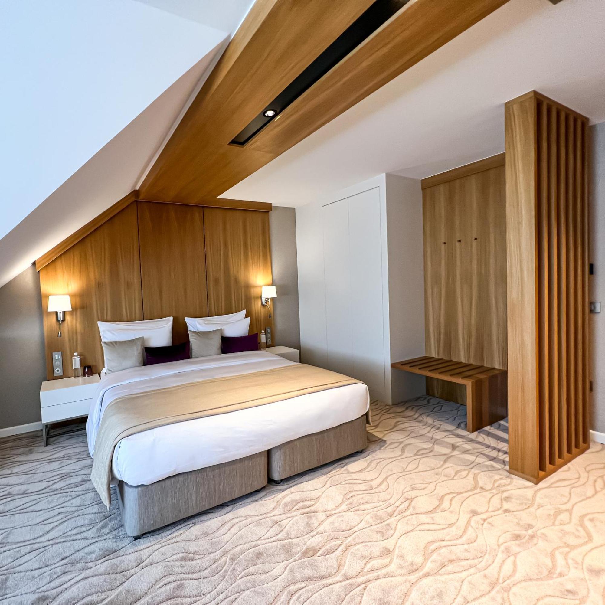 Double Room - Deluxe
