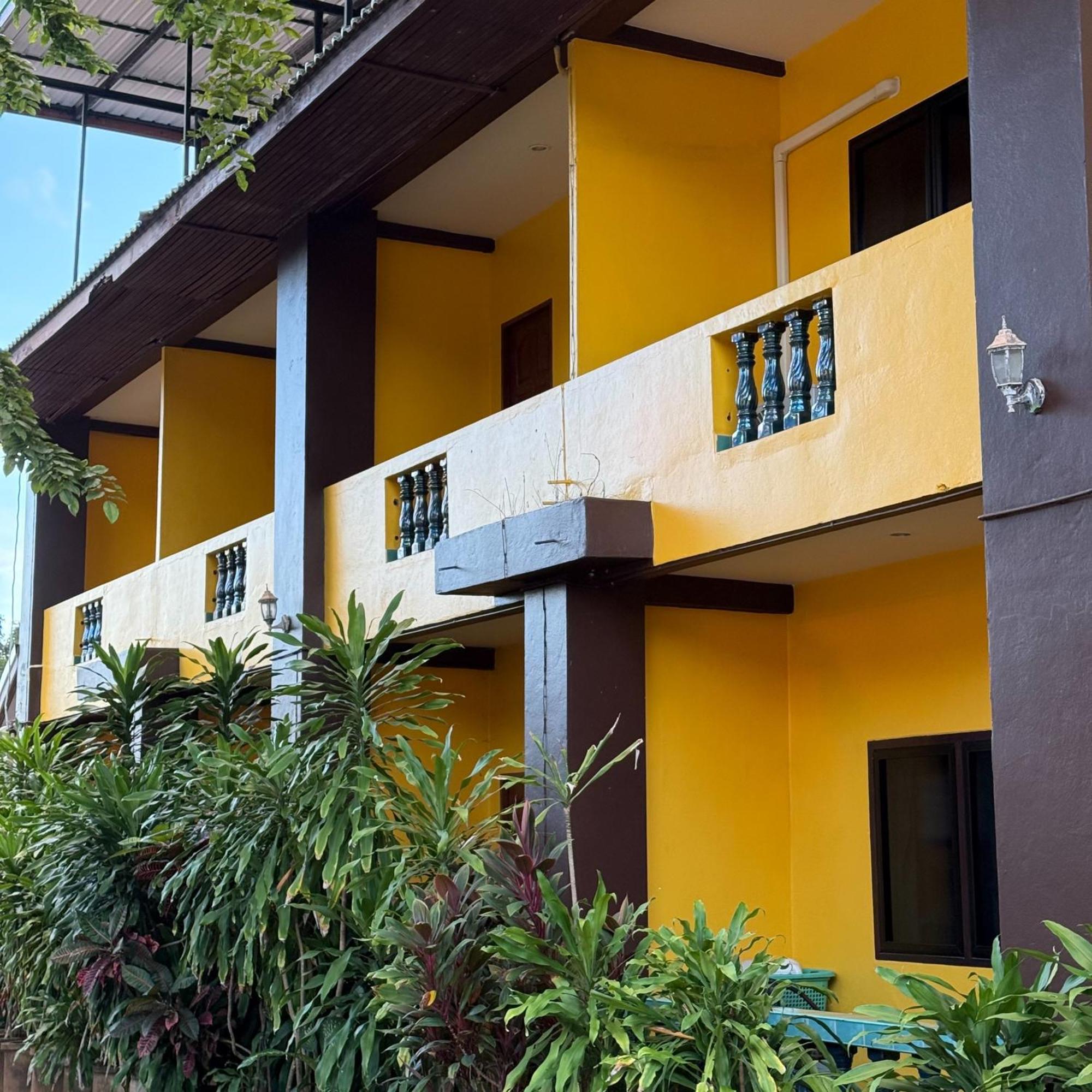 Standard Double or Twin Room Air Conditioning