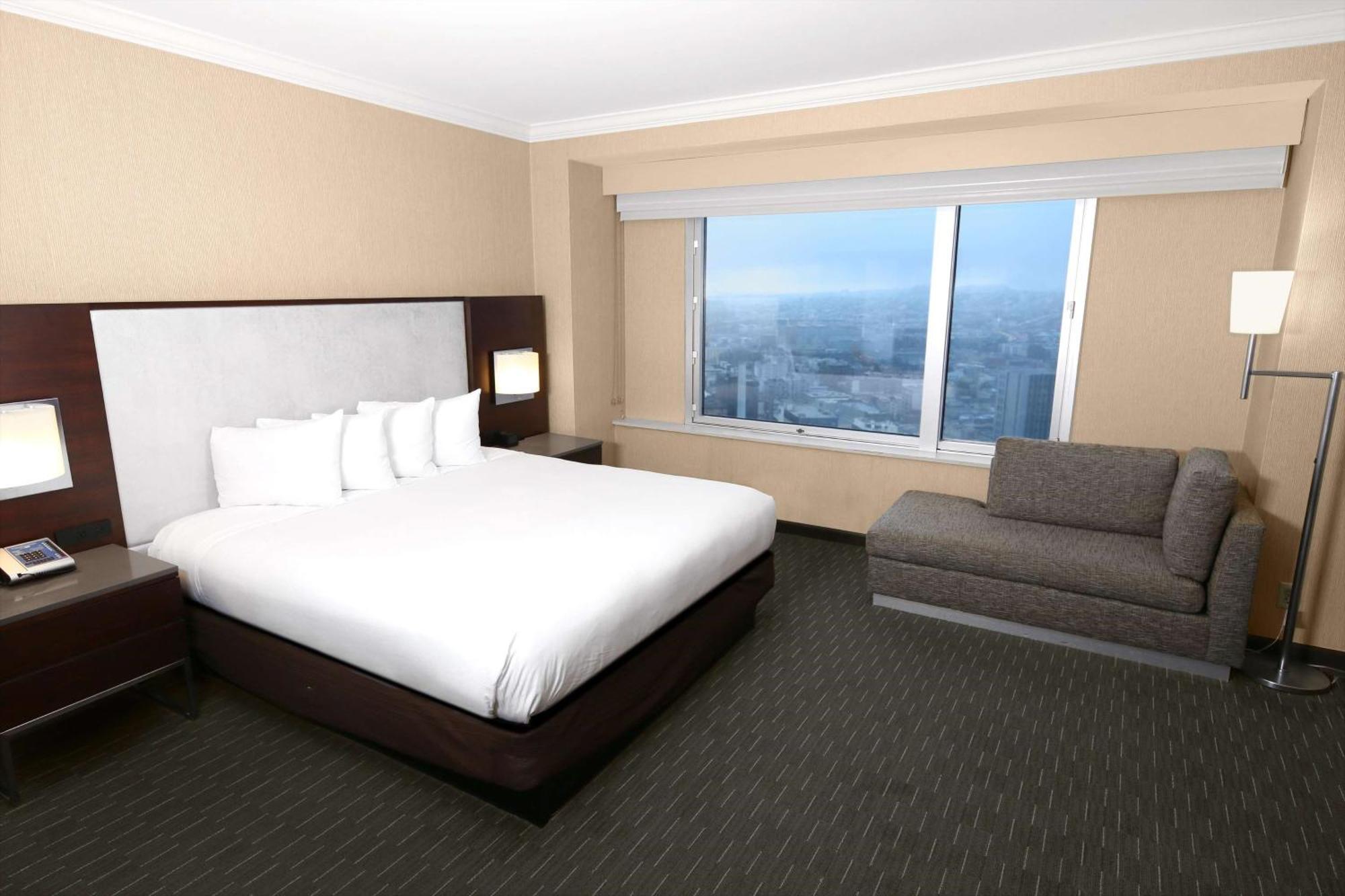 Suíte de 1 Quarto com 1 Cama King-size e Vista do Horizonte
