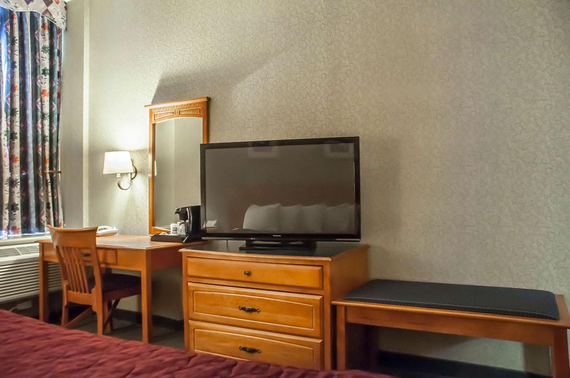 King Room Ground Floor Non-Smoking