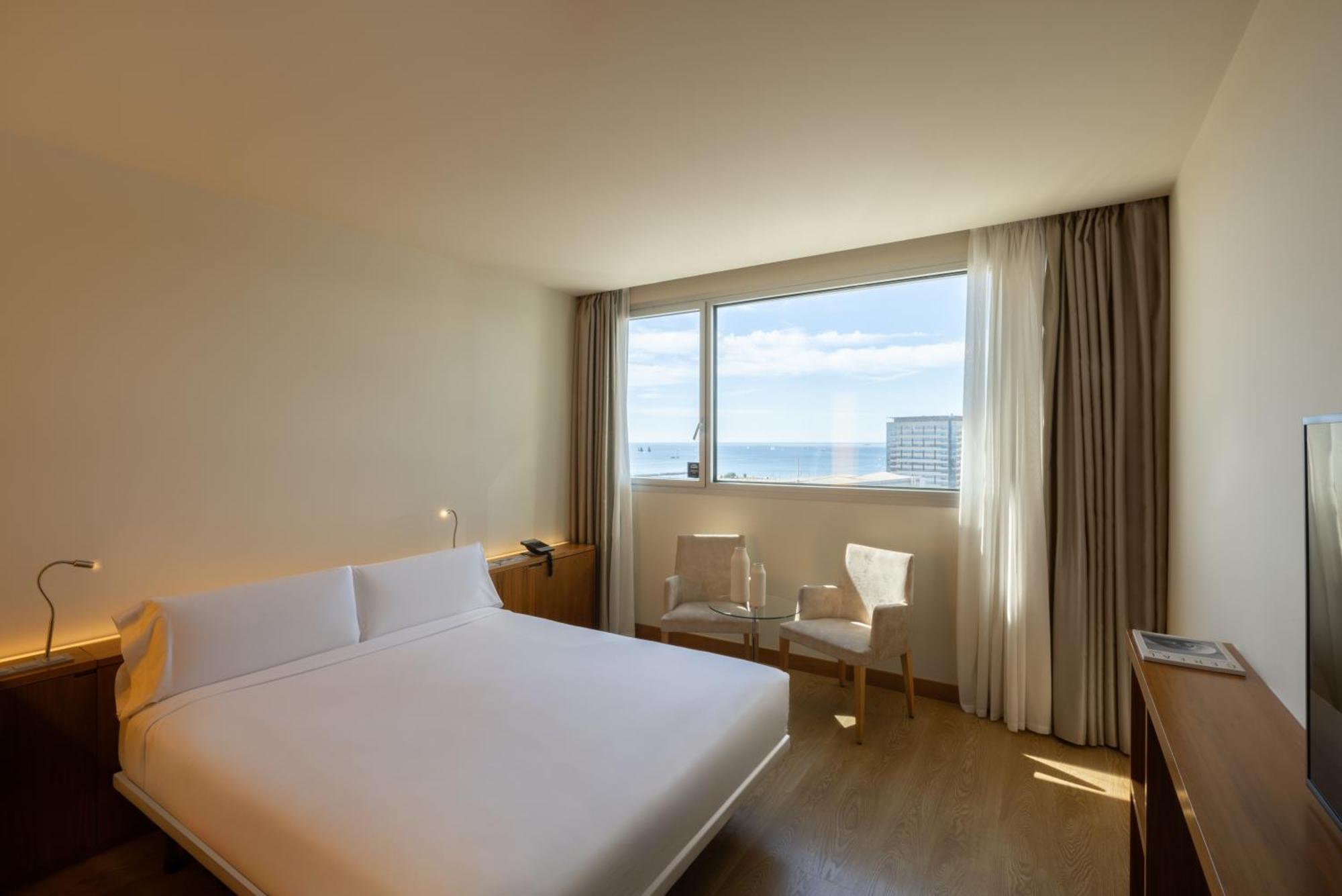 Suite Deluxe com Banheira de Hidromassagem