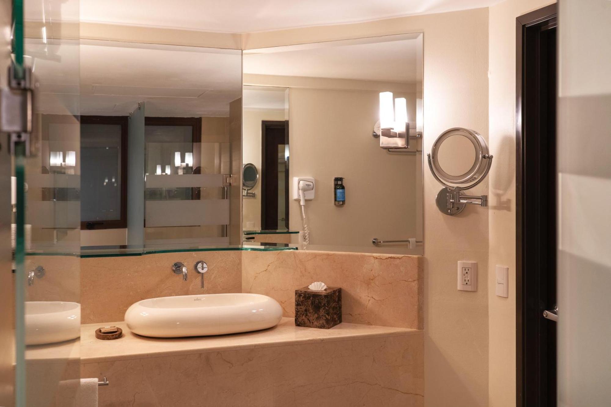 Suite Two Double Beds