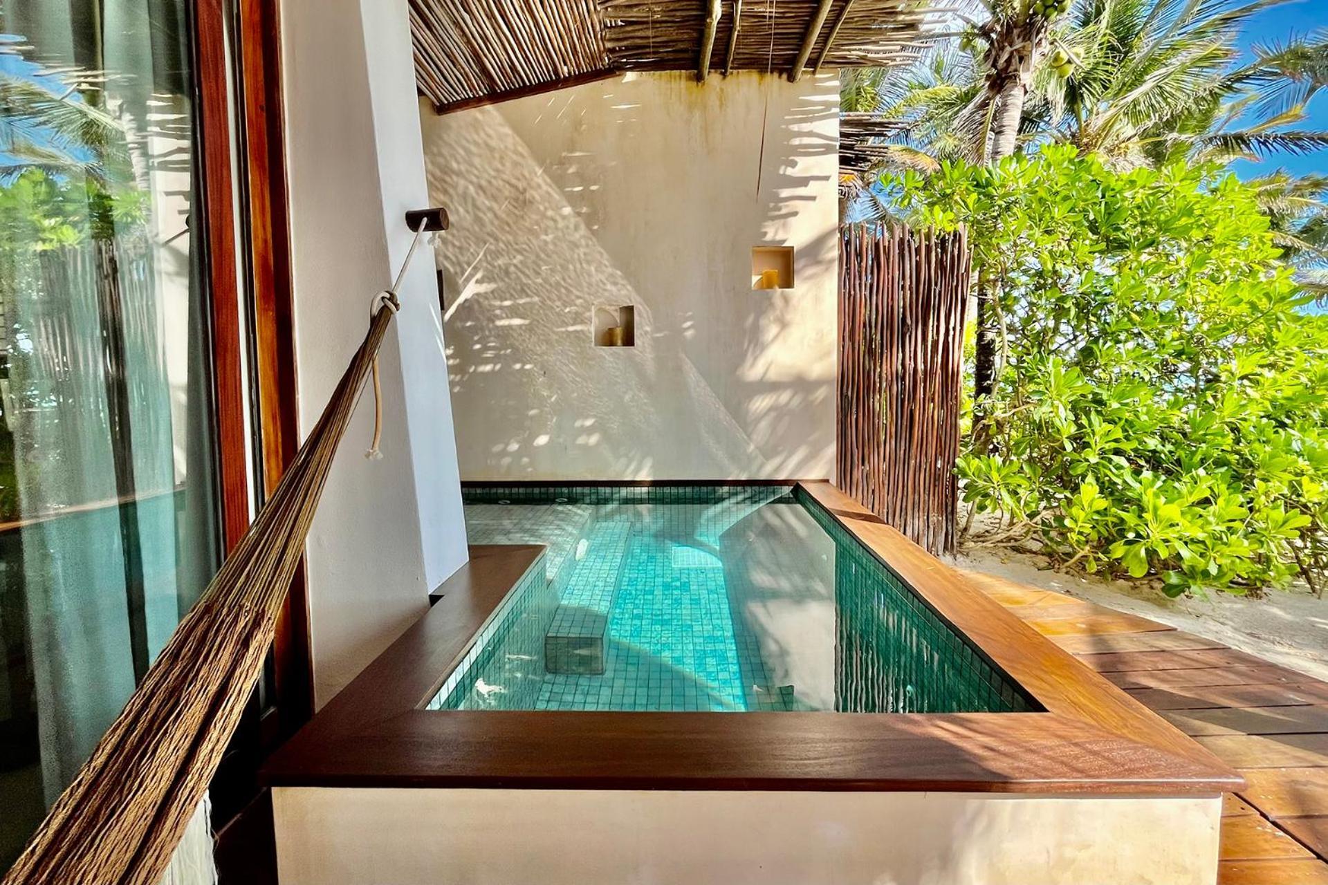 Beachfront Junior Suite