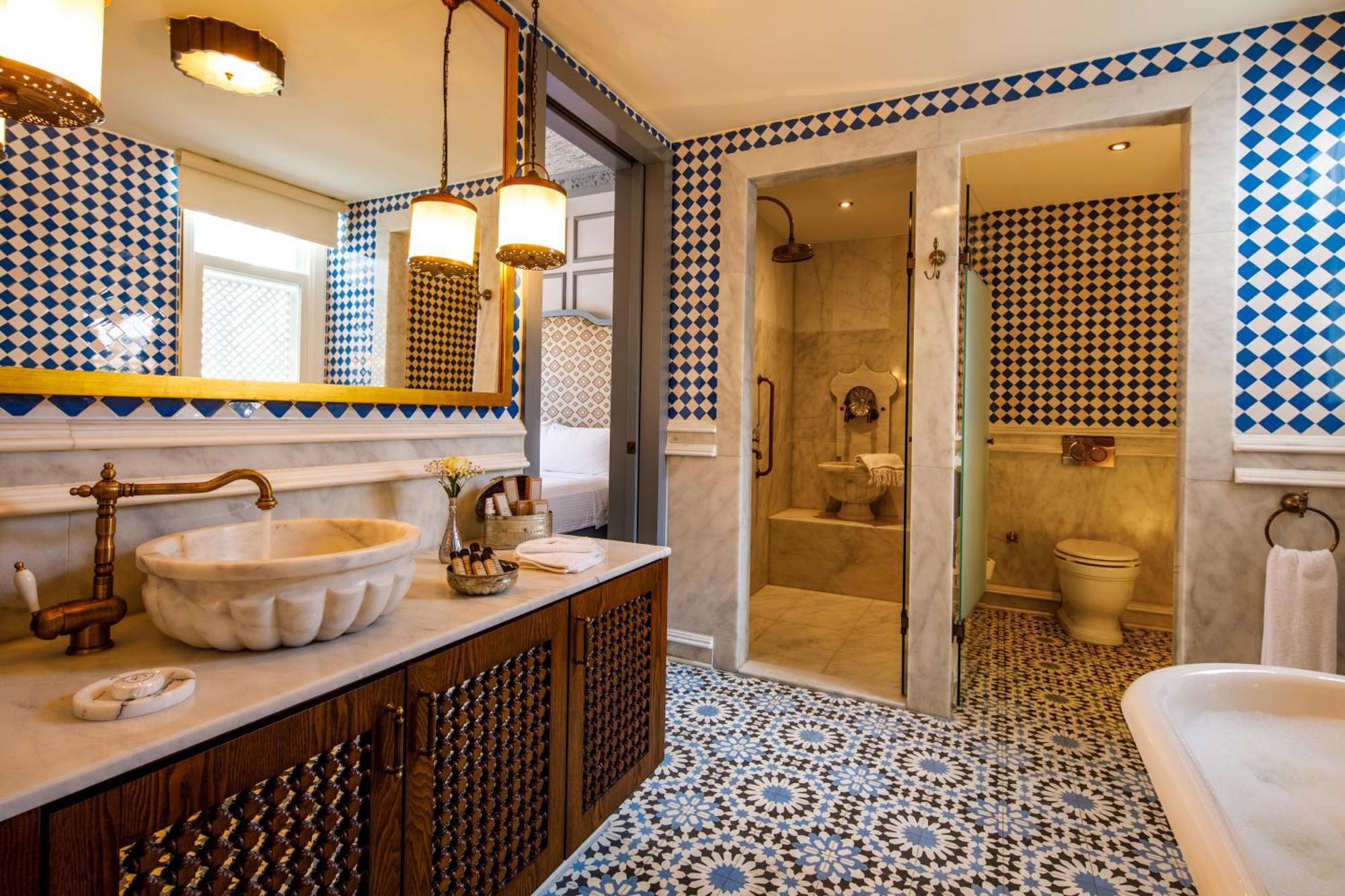 King Guest Room