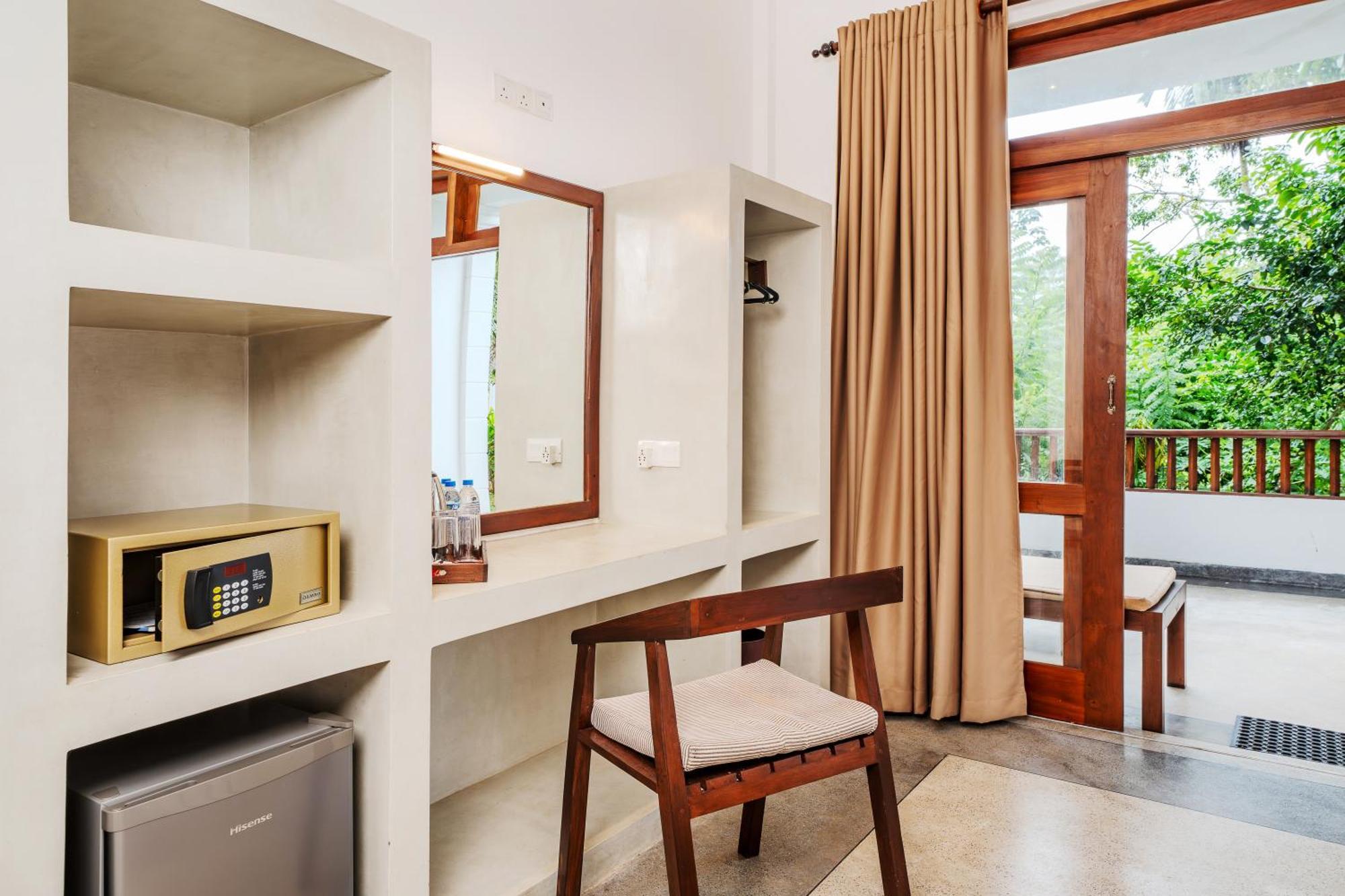 Triple Room Balcony