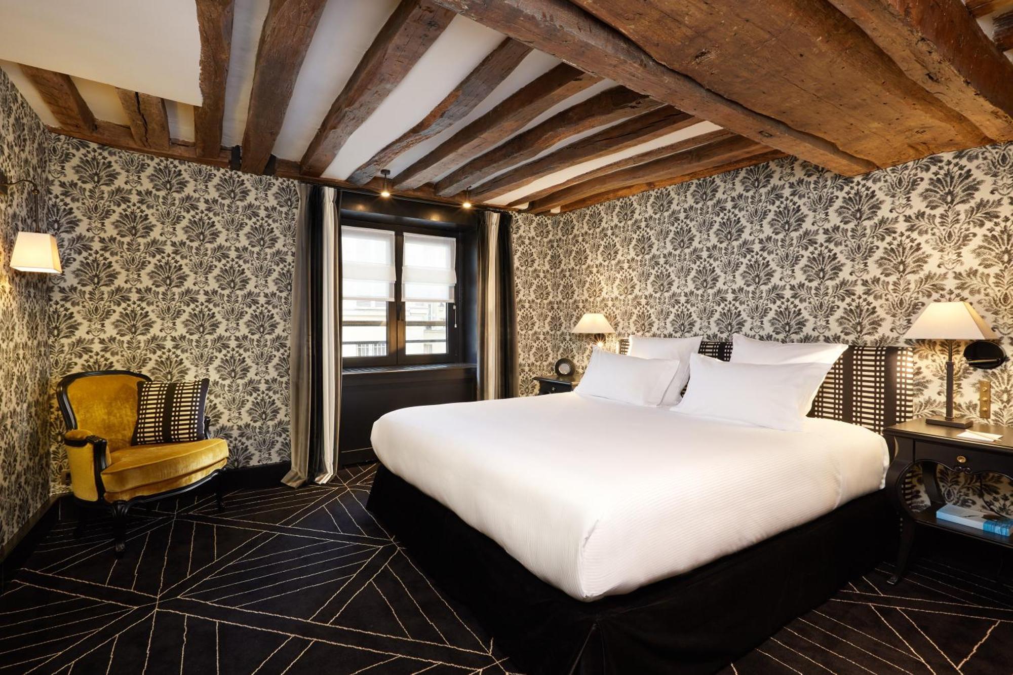 Superior Junior Suite