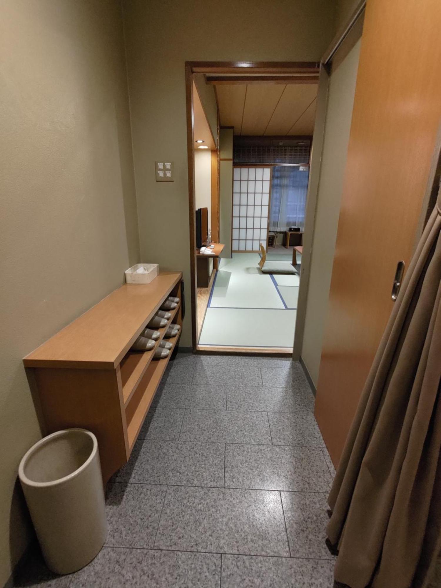 Japanese-Style Room
